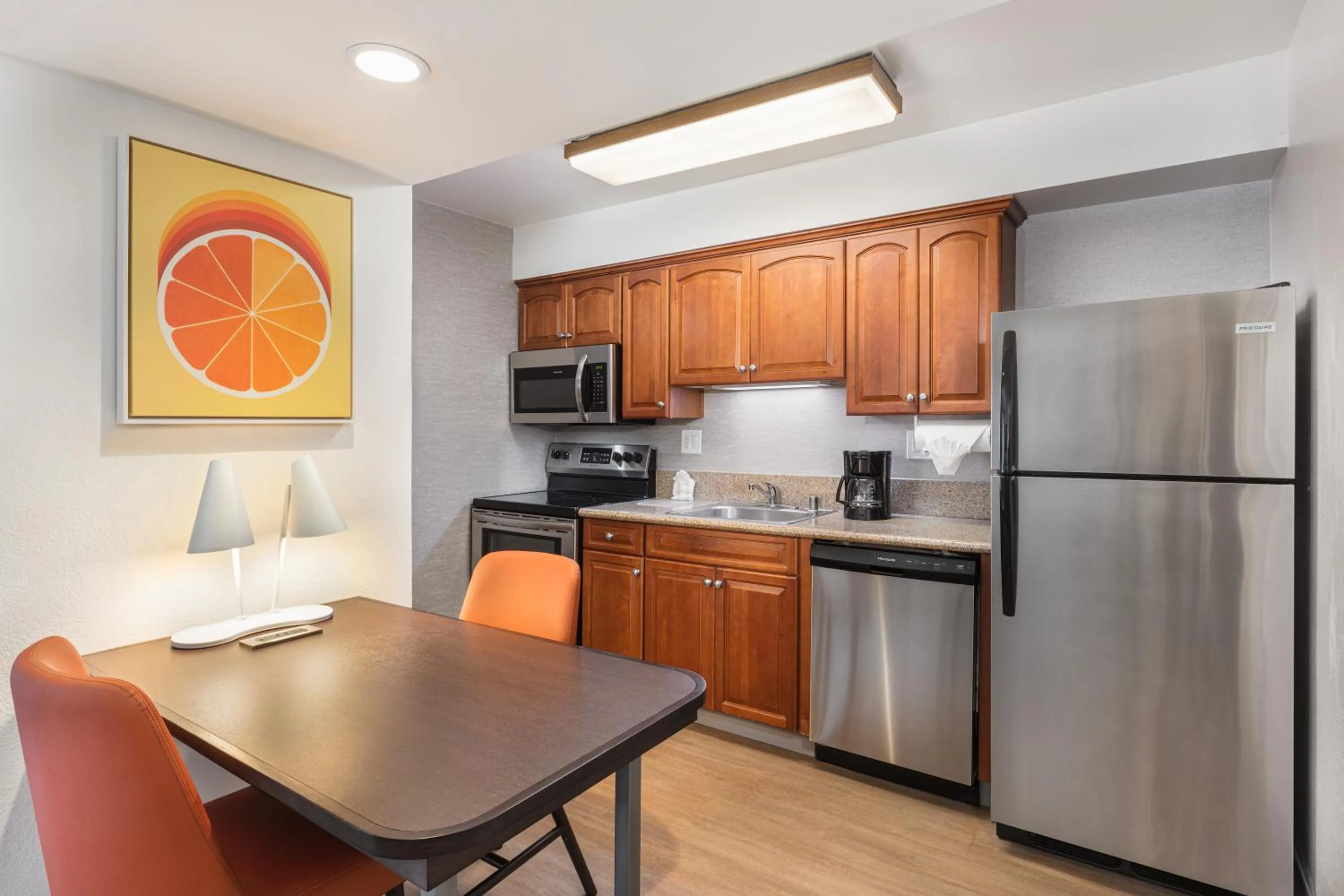 One-Bedroom Suite in Clementine Hotel & Suites Anaheim