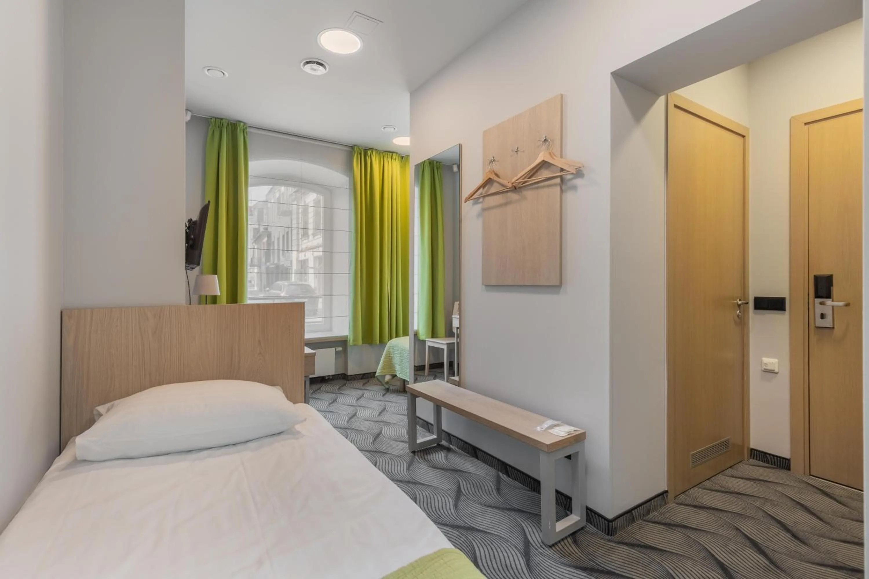 Budget Twin Room in City Hotels Rūdninkai