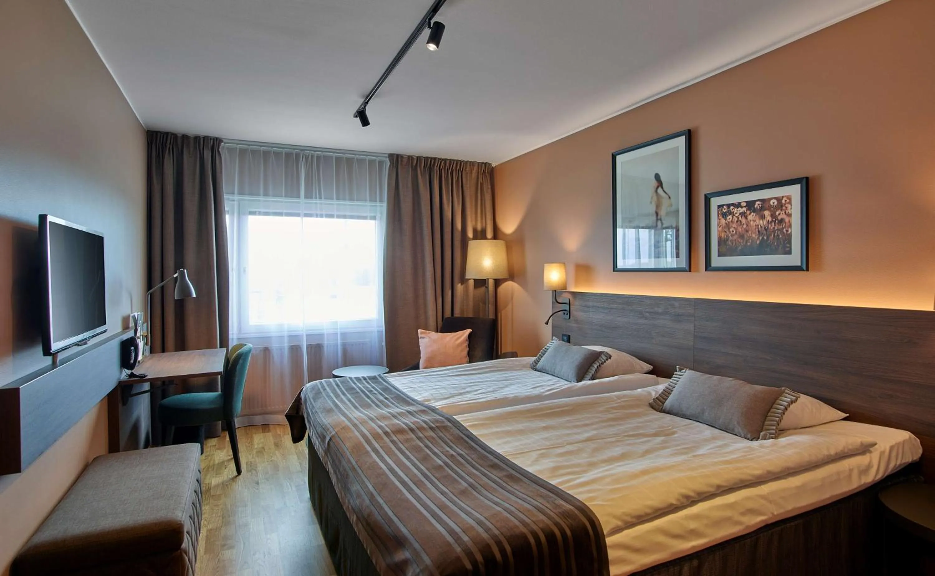 Standard Twin Room in Scandic CH