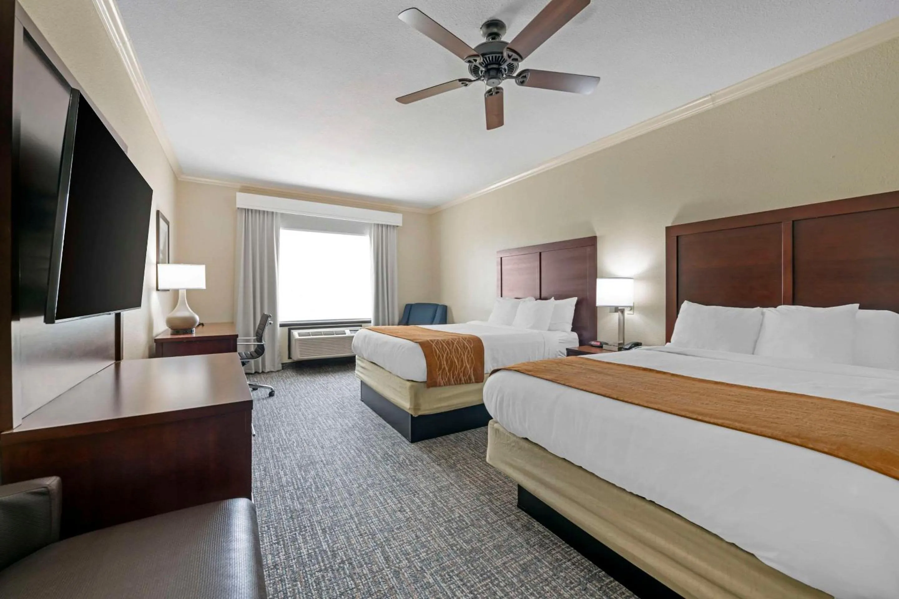 Queen Room with Two Queen Beds - Non-Smoking in Comfort Inn & Suites Fort Worth - Fossil Creek
