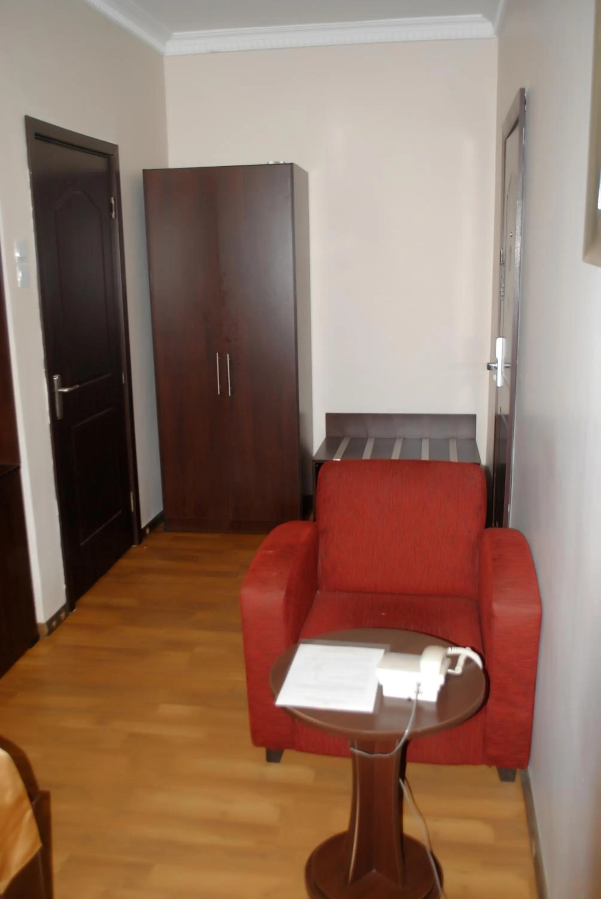 Deluxe Room in Grand Inn & Suites