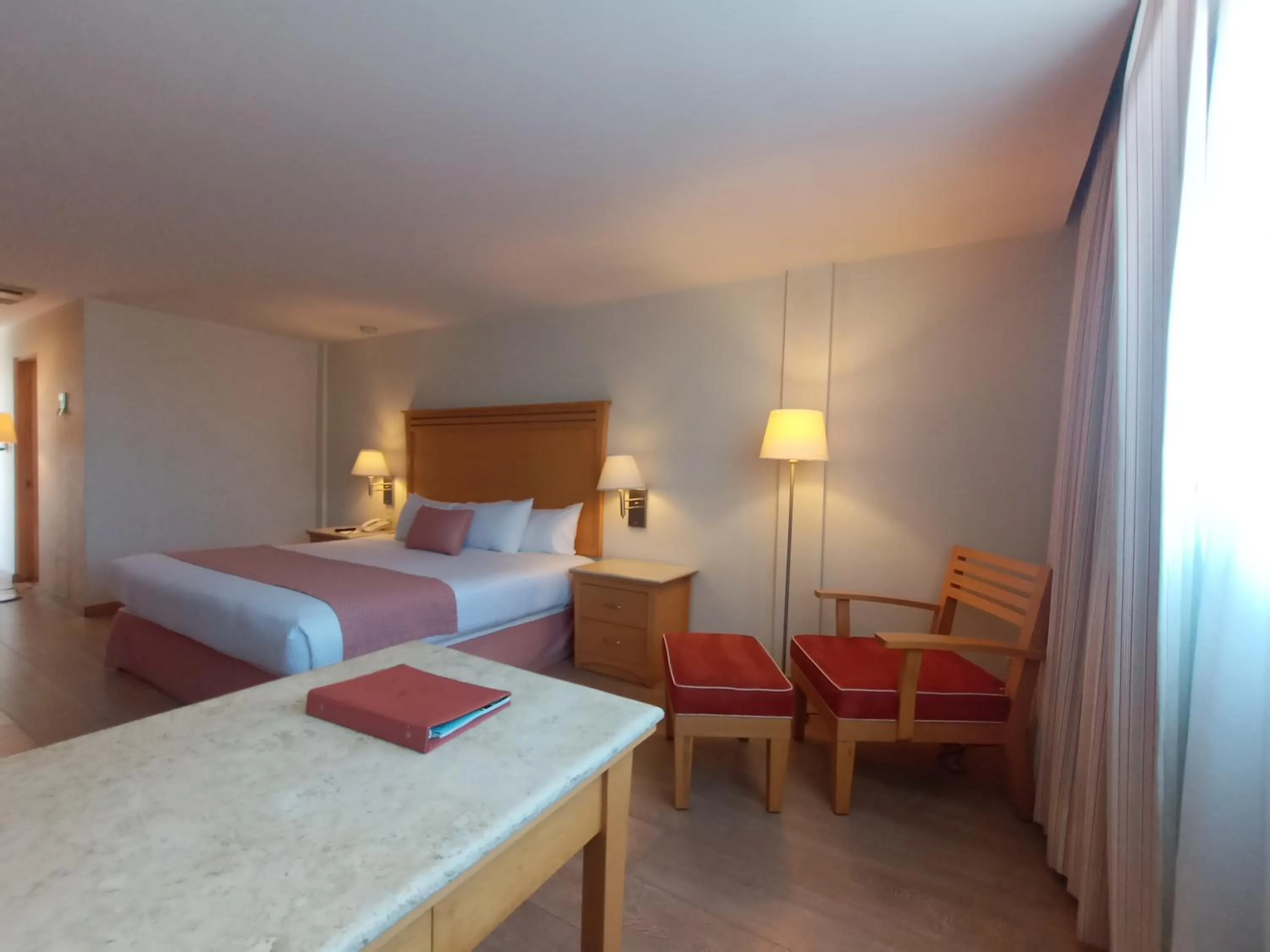 King Room with Garden View in Hotel Palacio Azteca Tijuana, Trademark by Wyndham