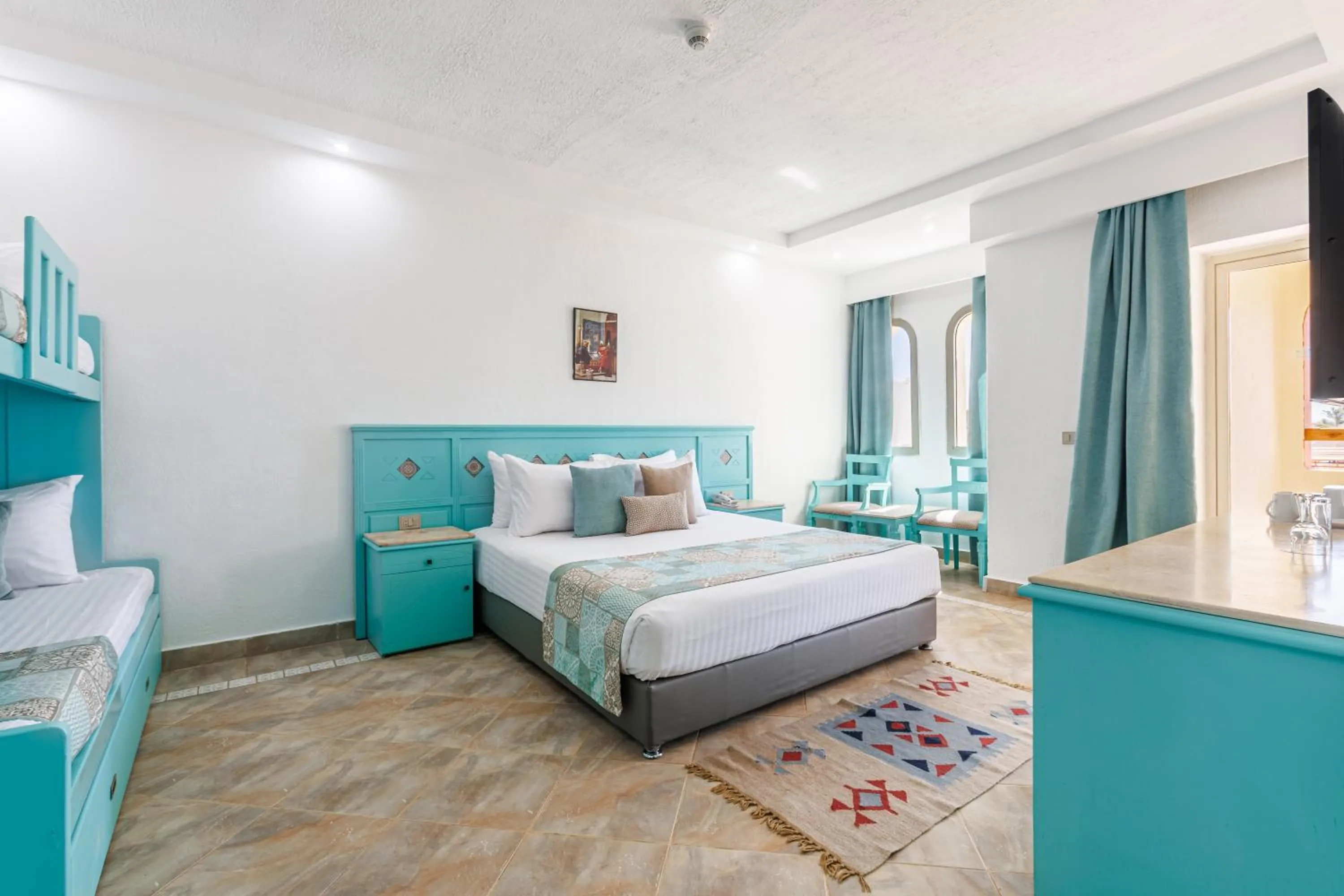 Family Room Bunk bed in Sunrise Royal Makadi Resort