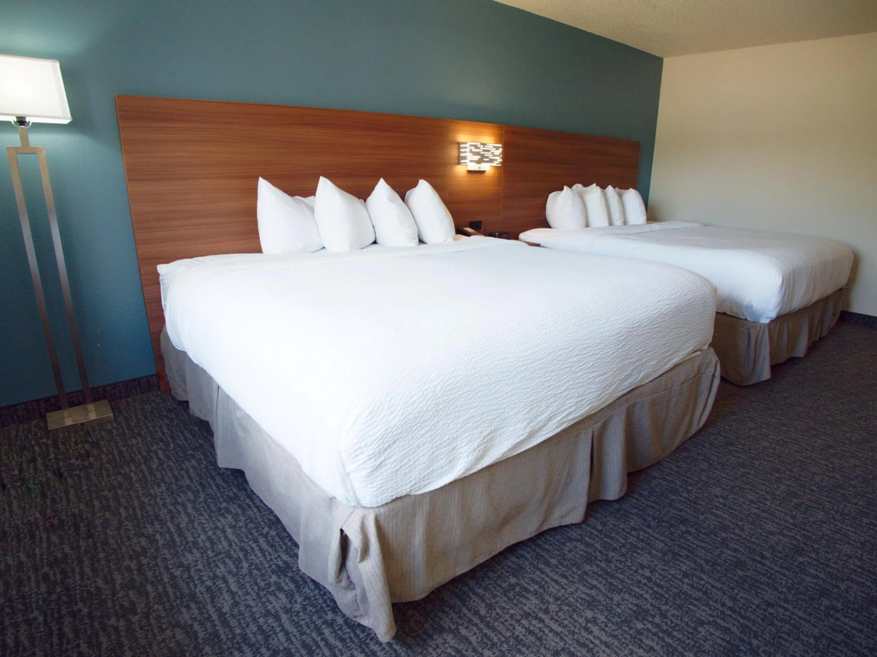 King Room with Two King Beds - Non-Smoking in Ramada by Wyndham Coeur d'Alene