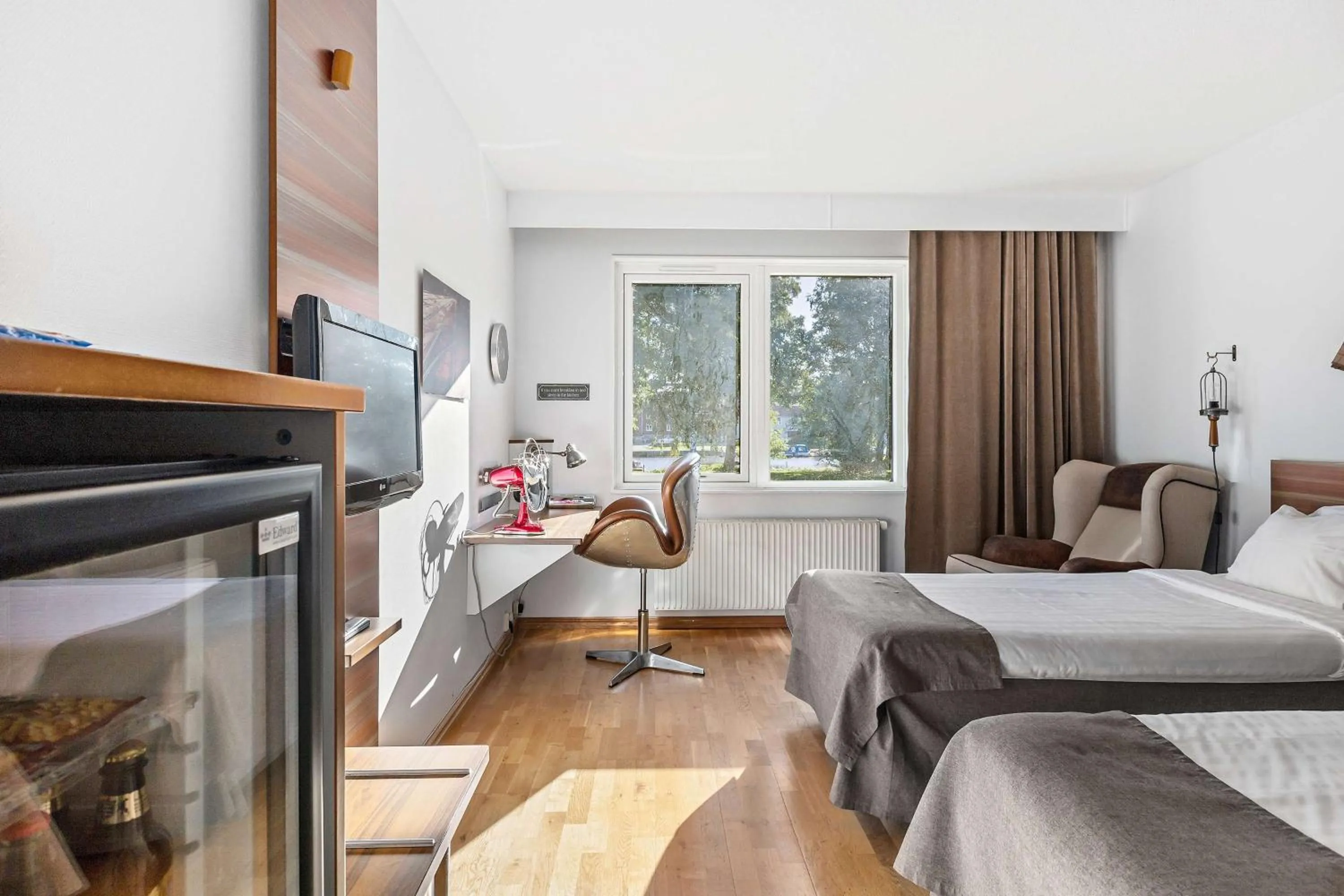 Standard Twin Room with Lake View in Best Western Hotel Norra Vattern