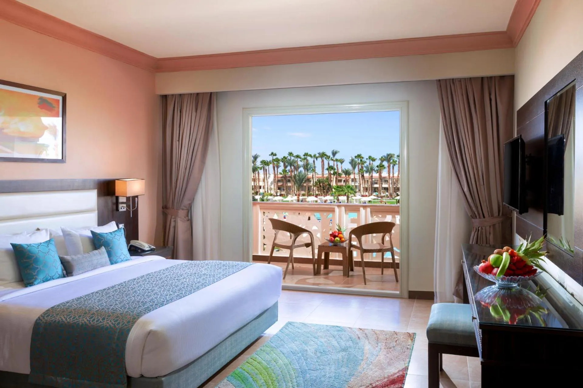 Deluxe Double Room with Side Sea View in Pickalbatros Palace - Aqua Park Hurghada