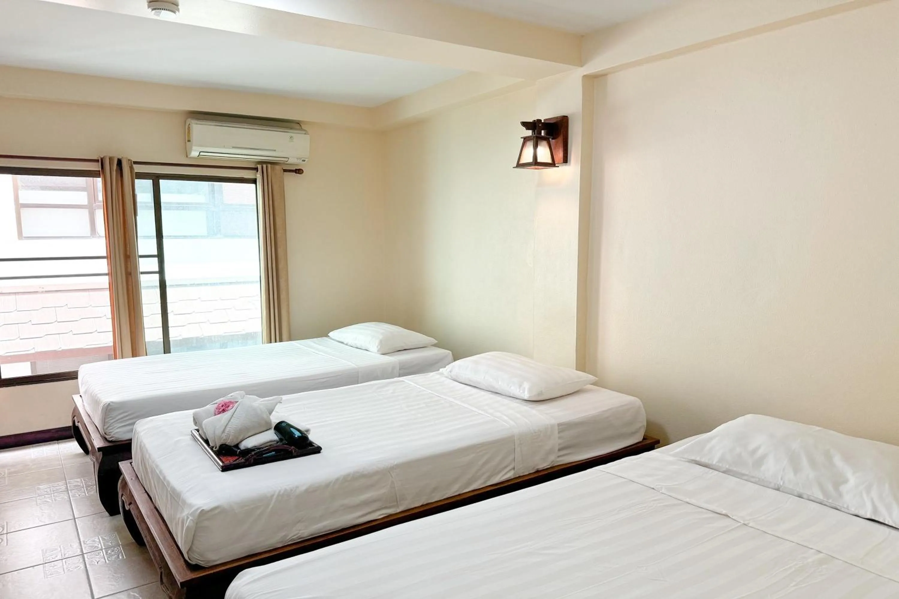 Triple Room with Air-Conditioning in SK House 2