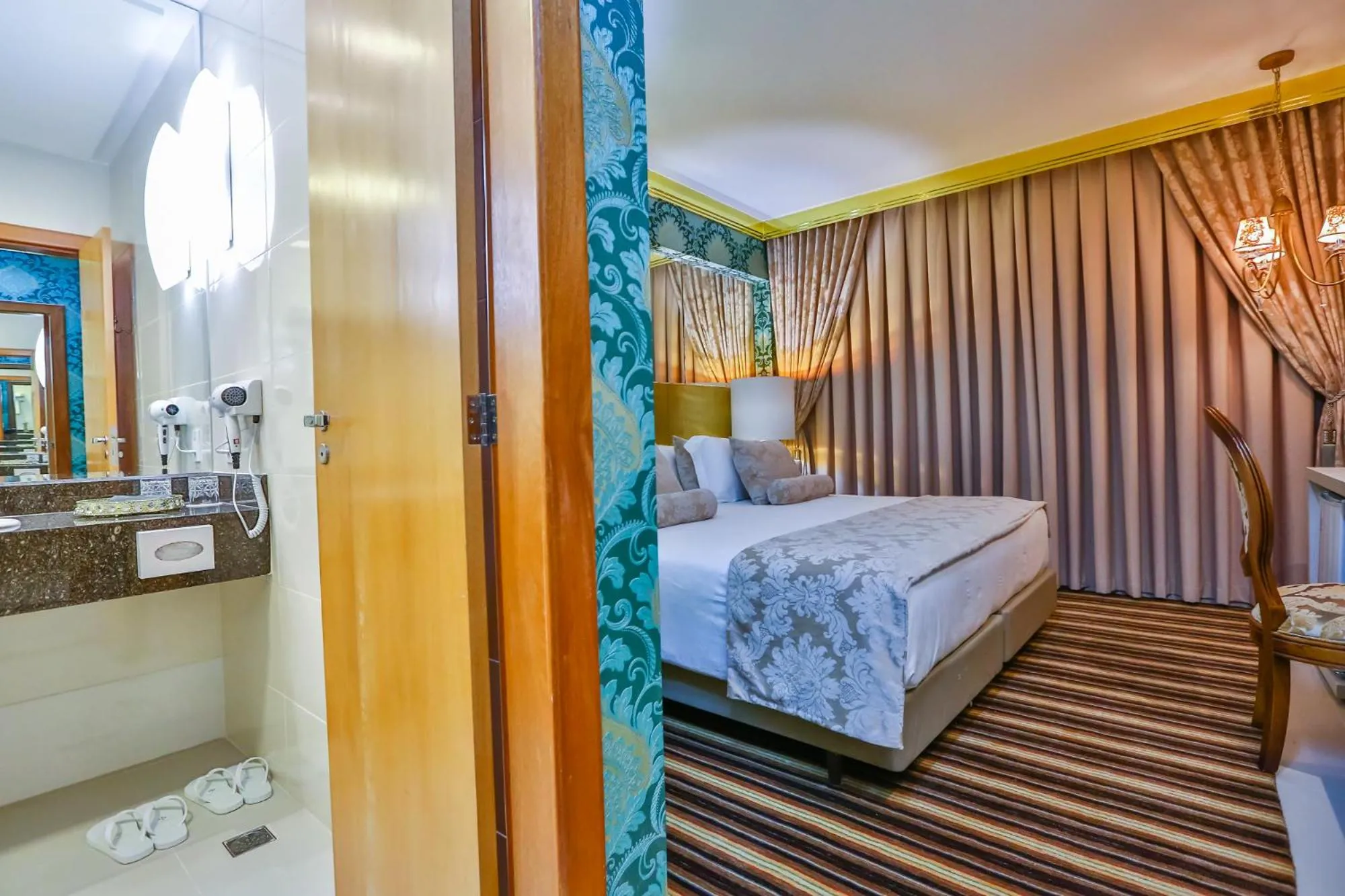 Dubai Presidential Suite - single occupancy in Golden Lis Hotel Boutique