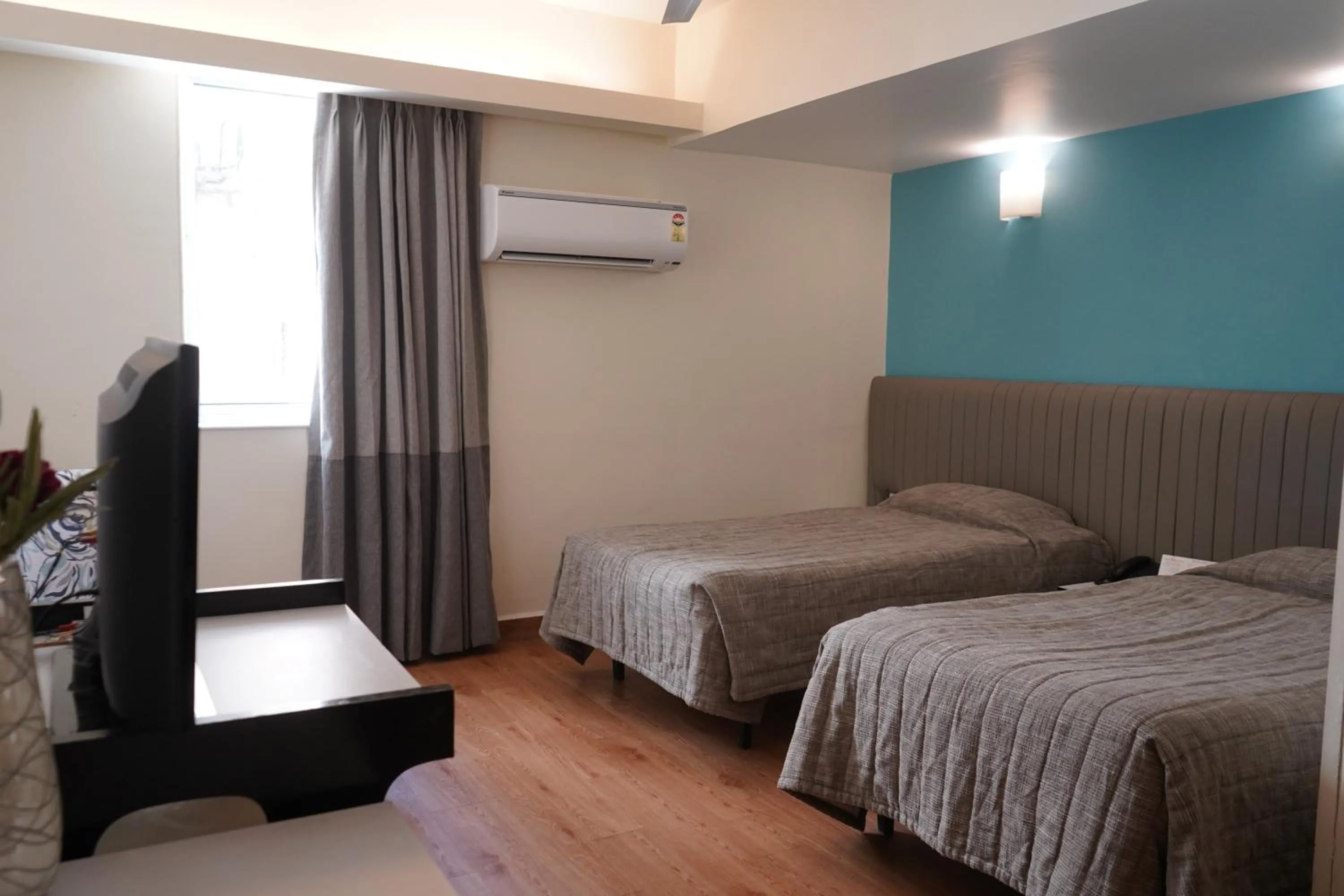 Superior Room - single occupancy in Hotel Diplomat, Colaba