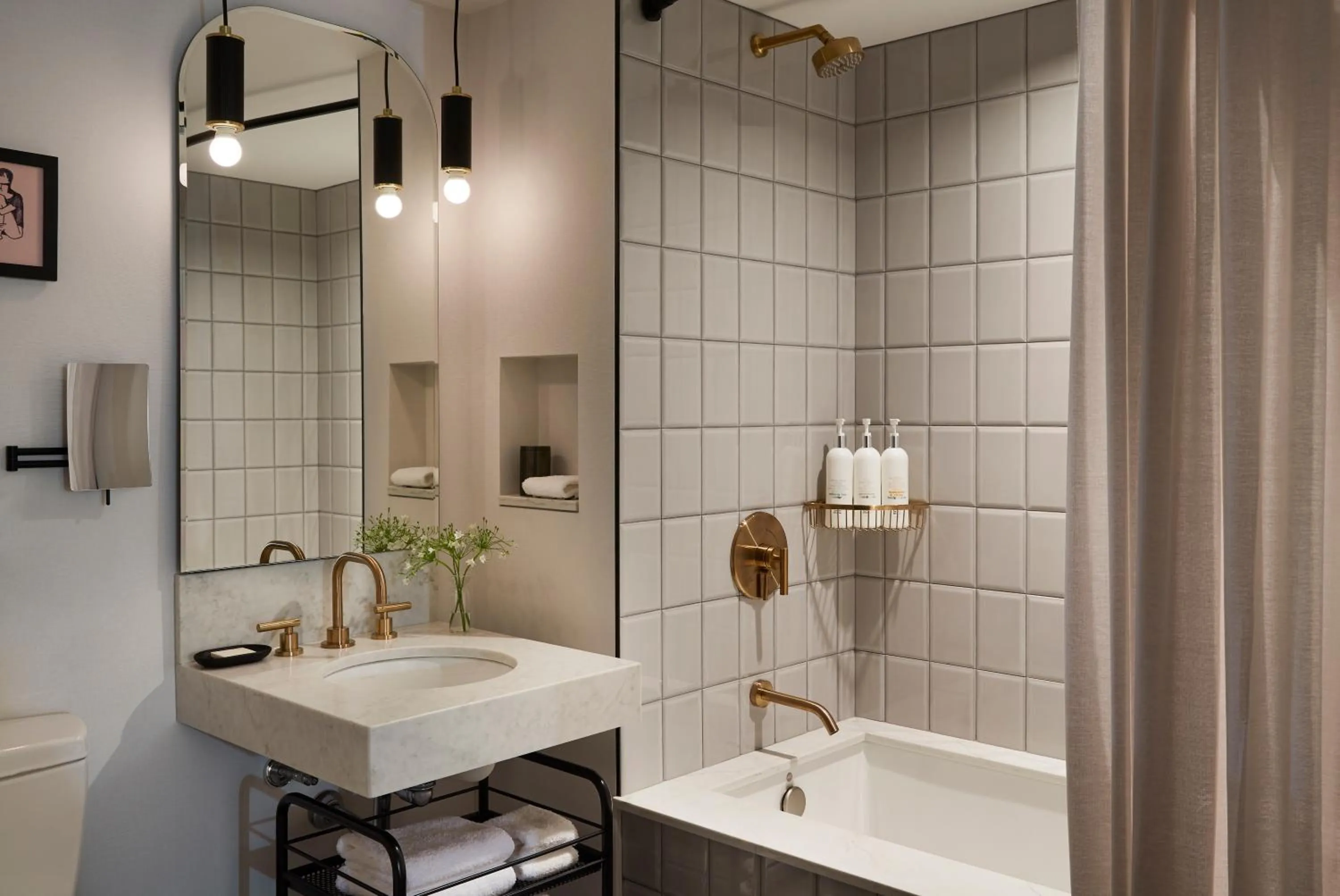 Premium Queen Room with Two Queen Beds and Walk-In Shower in Kimpton Saint George Hotel by IHG