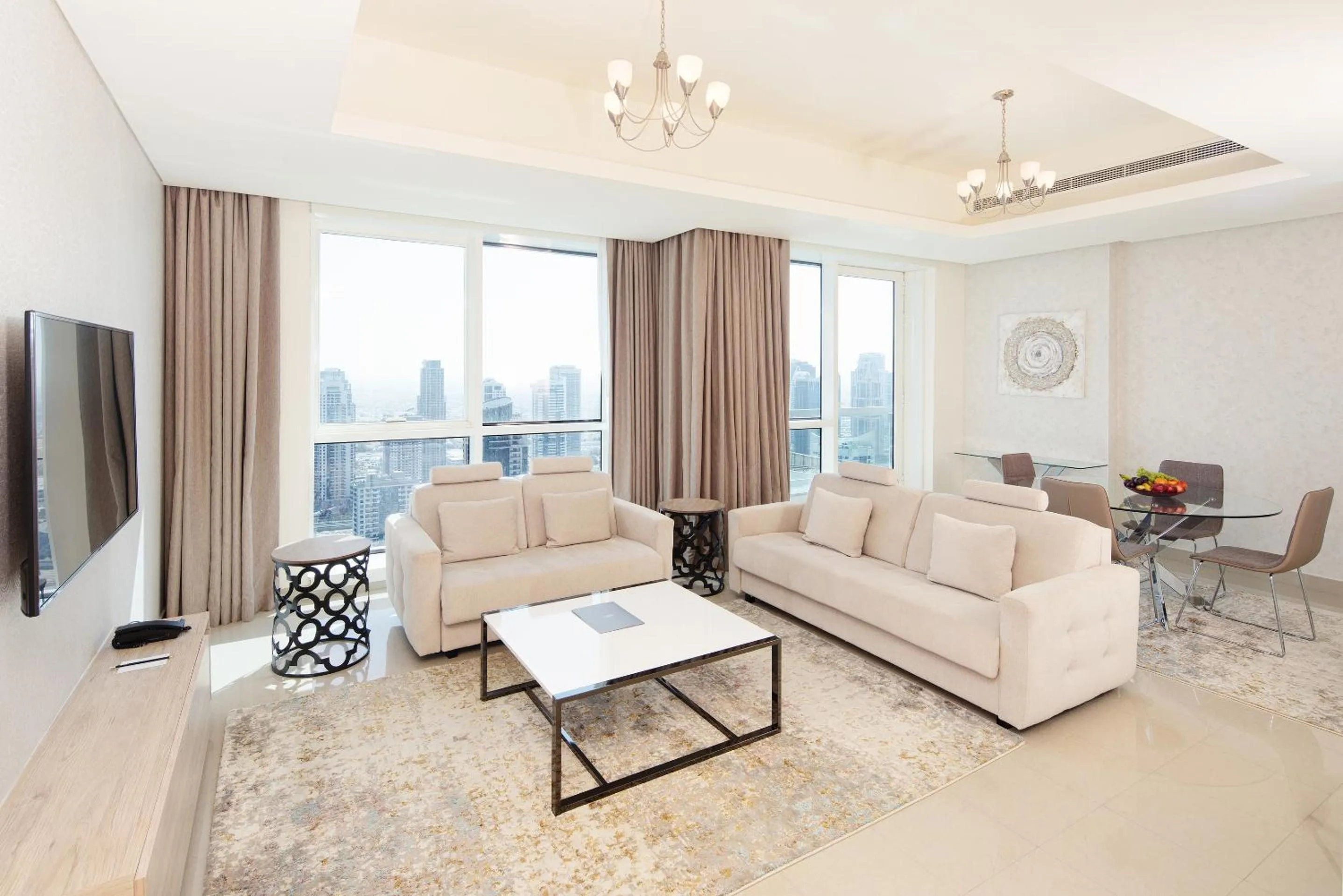 Deluxe One-Bedroom Apartment with Balcony (2 adults + 1 child) in Barceló Residences Dubai Marina