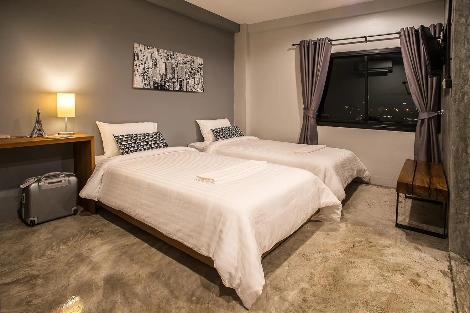 Twin Room in Sleep Station