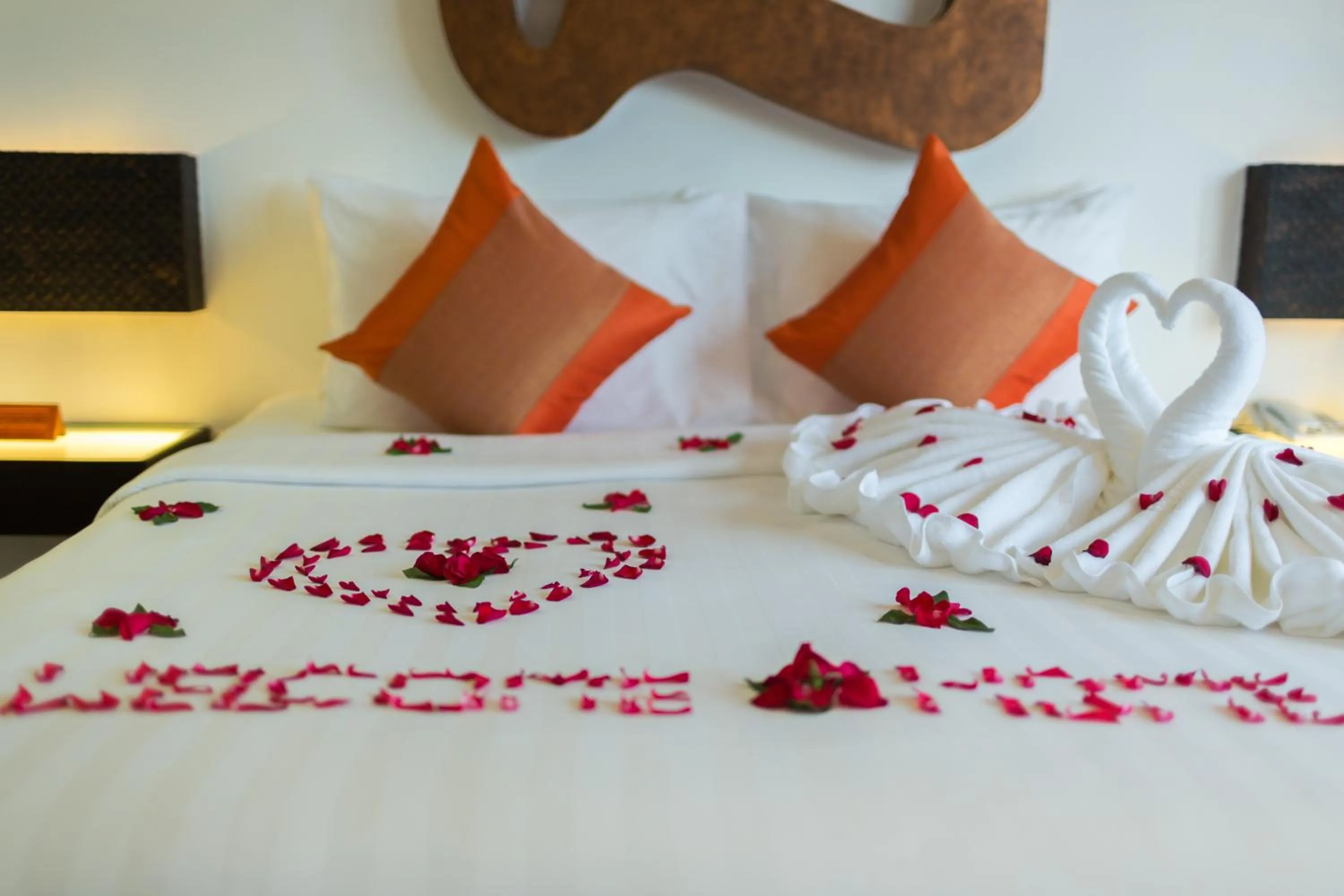 Luxury Double Room - Free USD15 Credit Spa in Golden Temple Villa