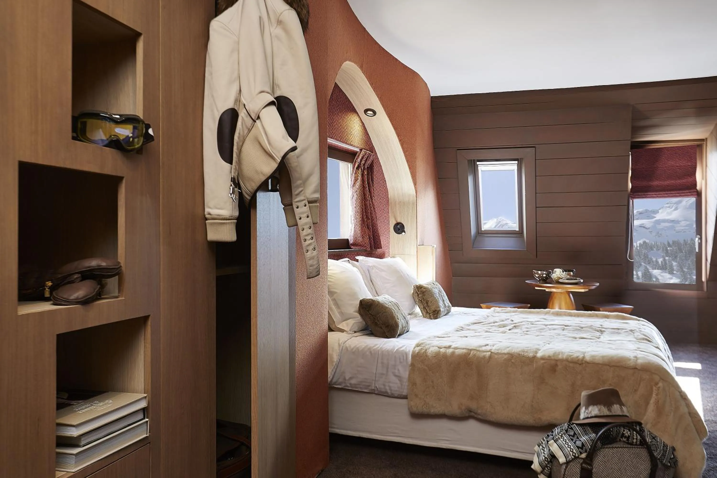 Family Superior Room in Hôtel des Dromonts by SOWELL COLLECTION