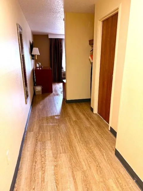 Queen Room - Non-Smoking in Quality Inn & Suites Golden - Denver West