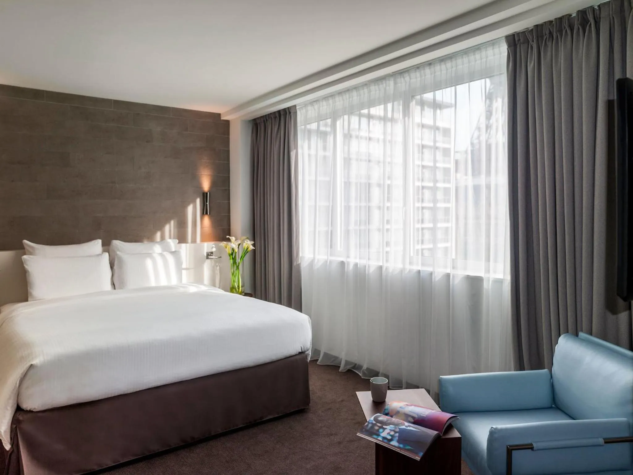 Classic King Room - Garden Side in Pullman Paris Tour Eiffel