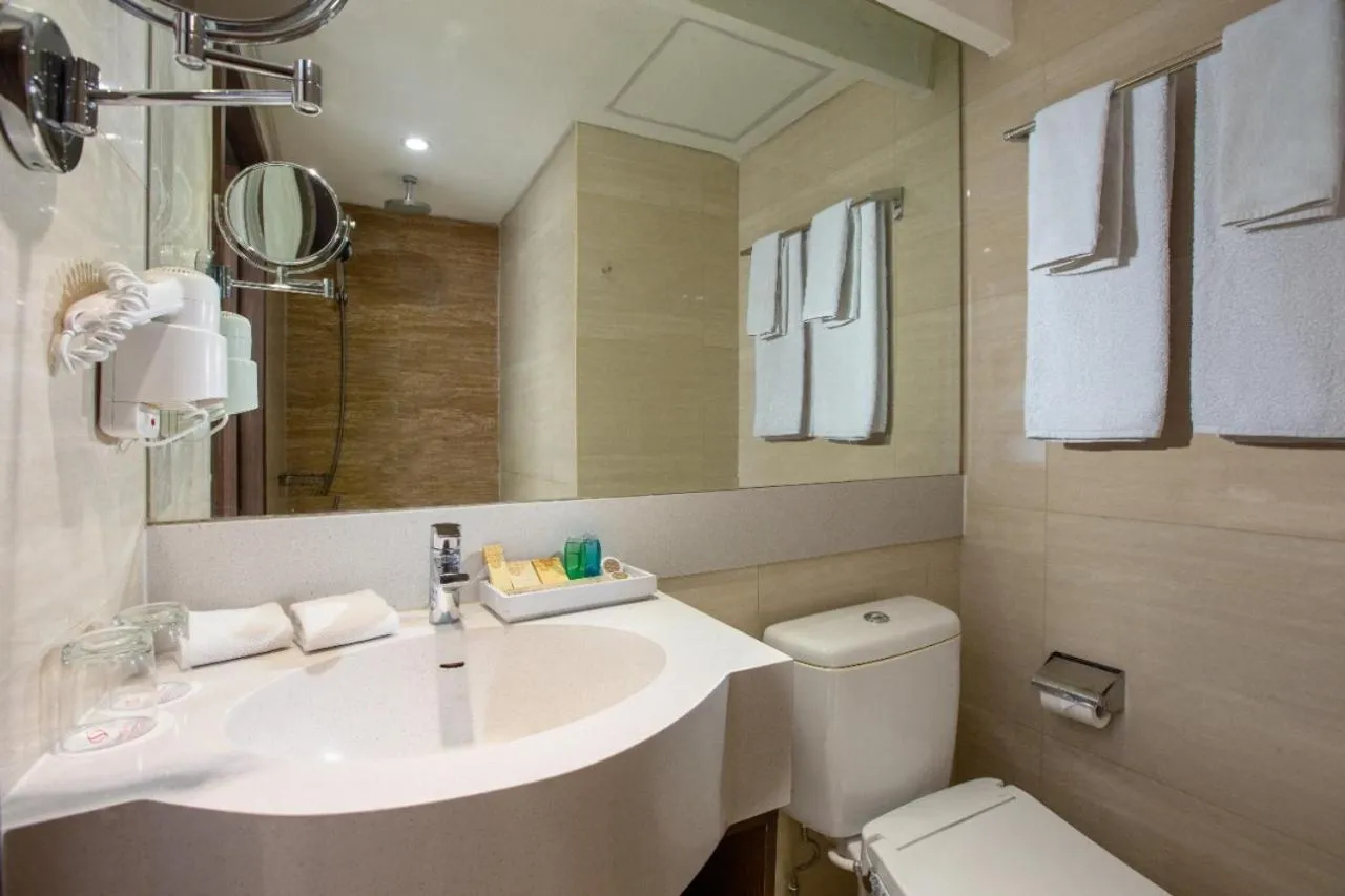 Executive Twin Room in Sahid Raya Hotel & Convention Yogyakarta