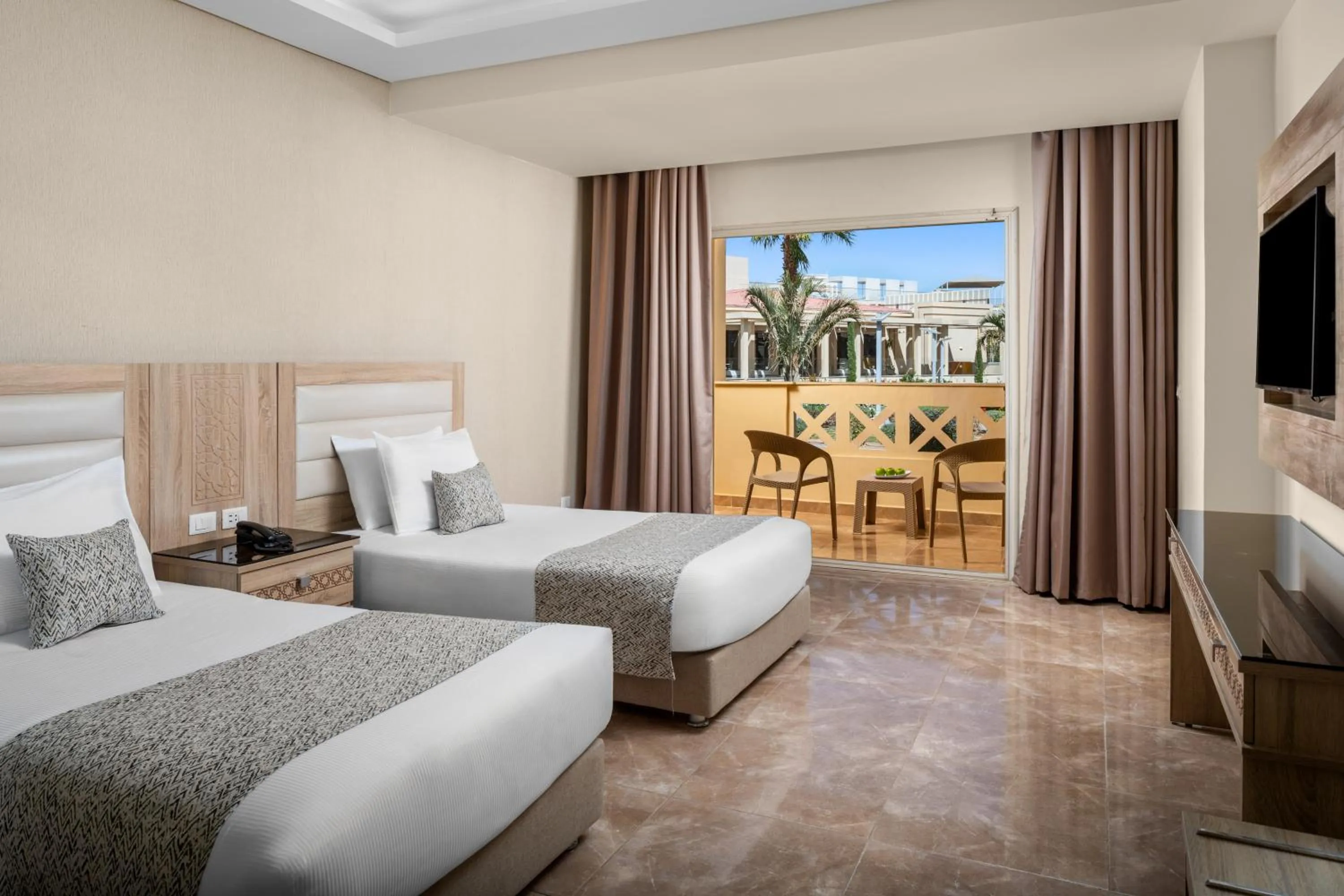 Deluxe Double or Twin Room in Pickalbatros Aqua Blu Resort - Hurghada