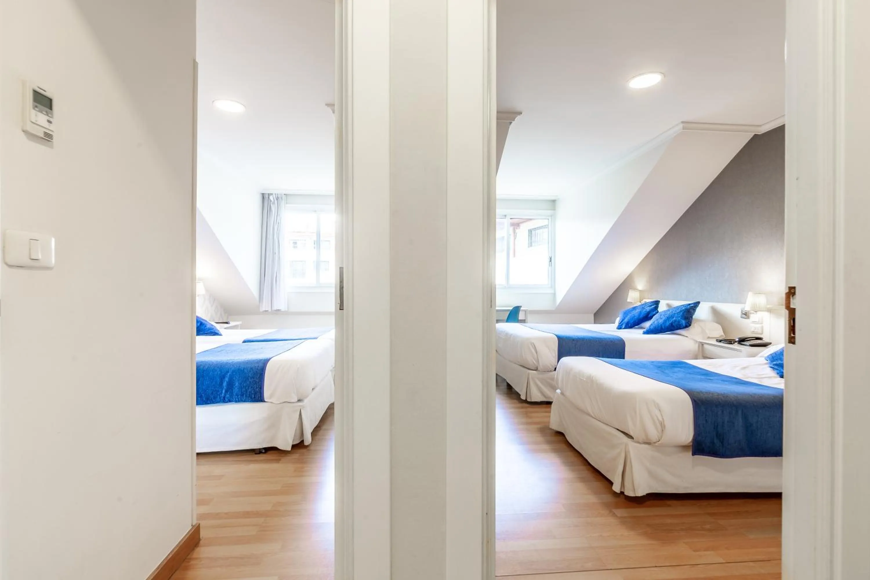 Standard Family Room in Hotel Atlántico Vigo