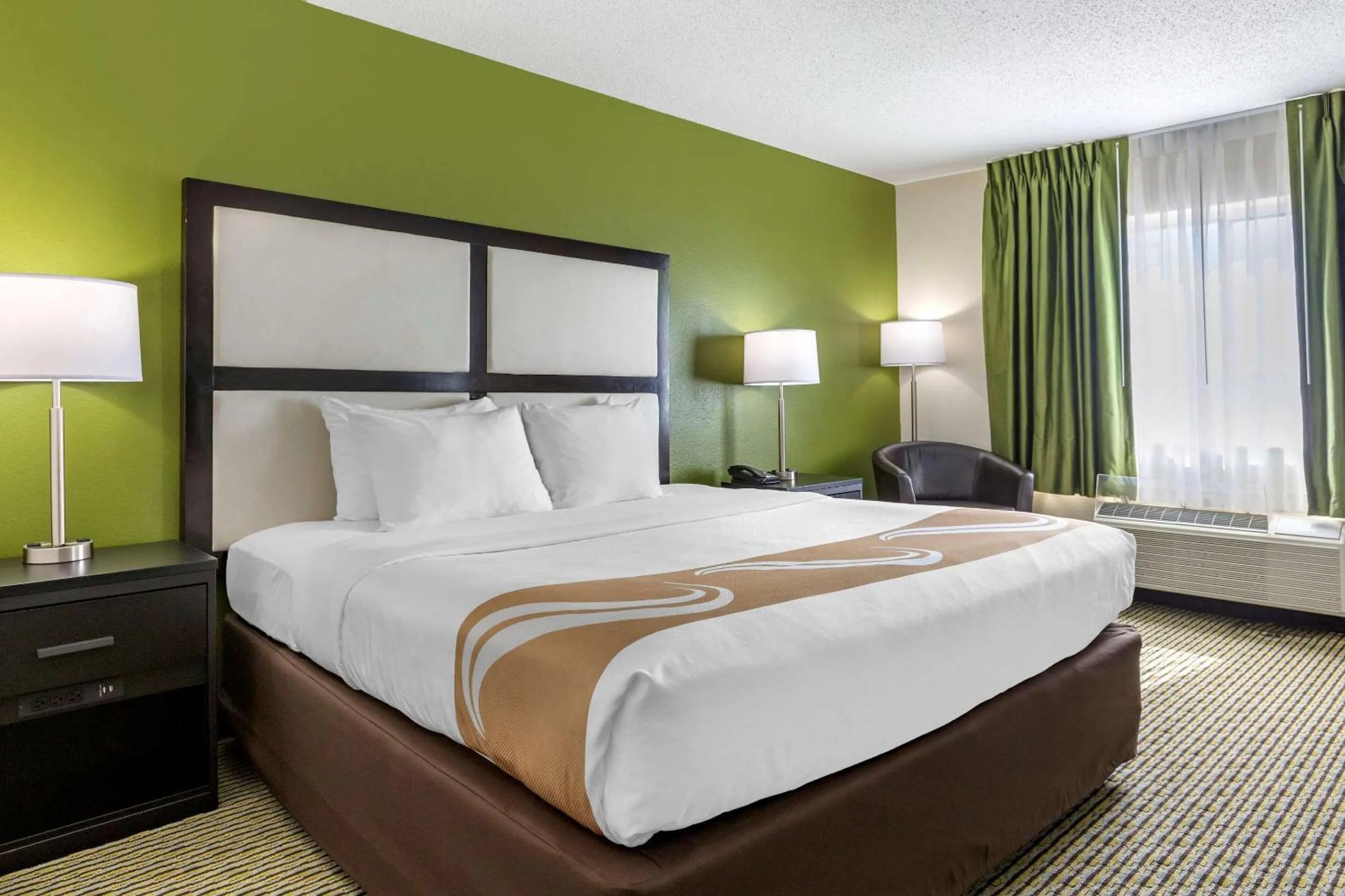 King Room - Non-Smoking in Quality Inn & Suites