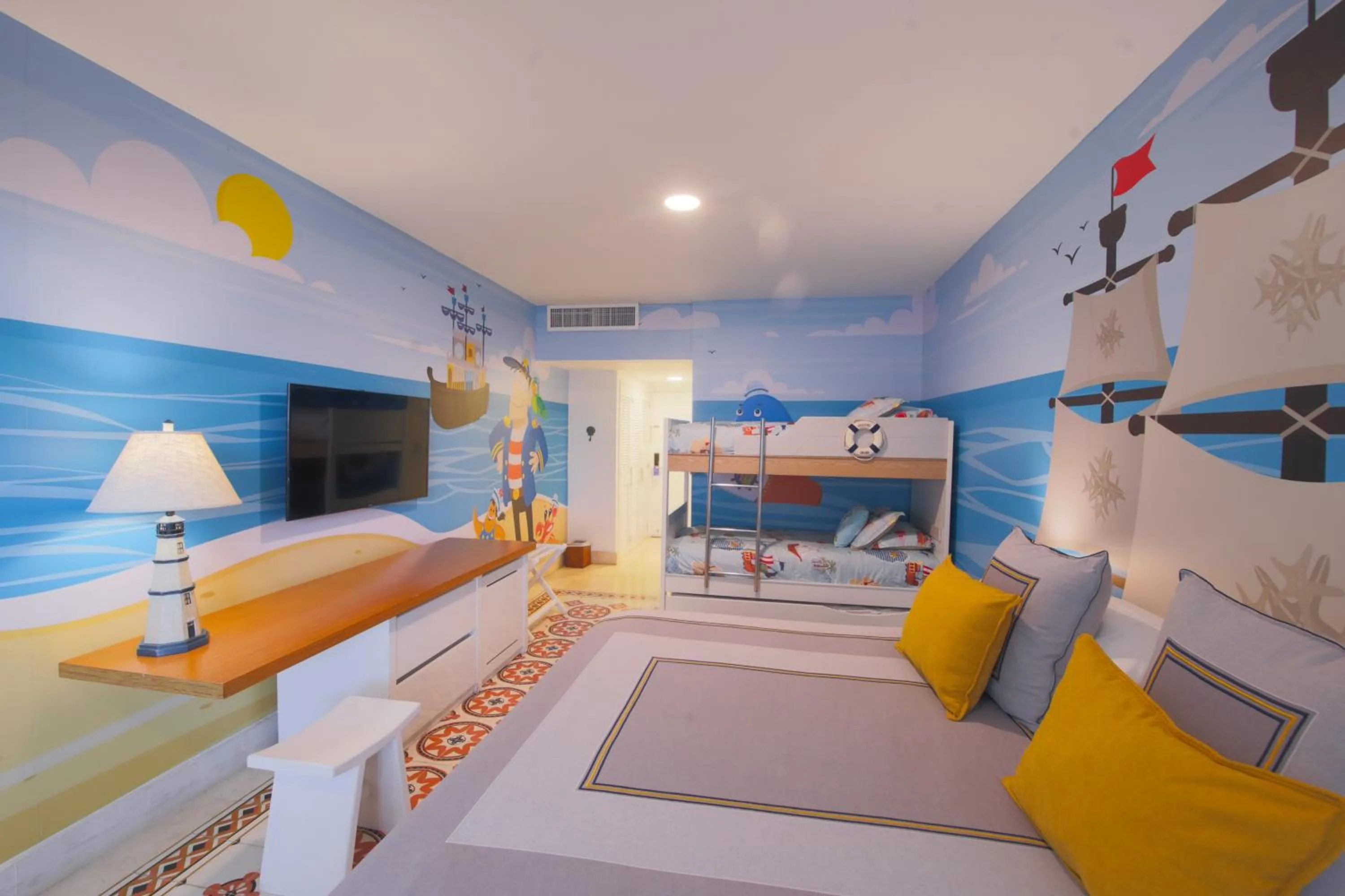 Family Room in Hotel Las Americas Casa de Playa