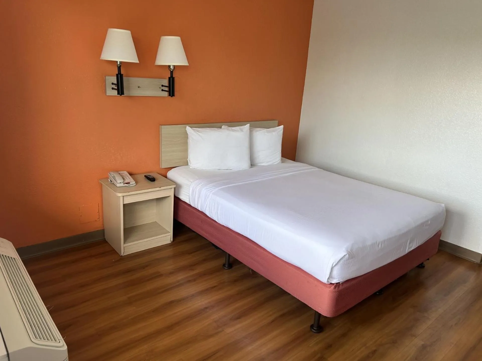 Queen Room in Motel 6-Stanton, CA- Anaheim West