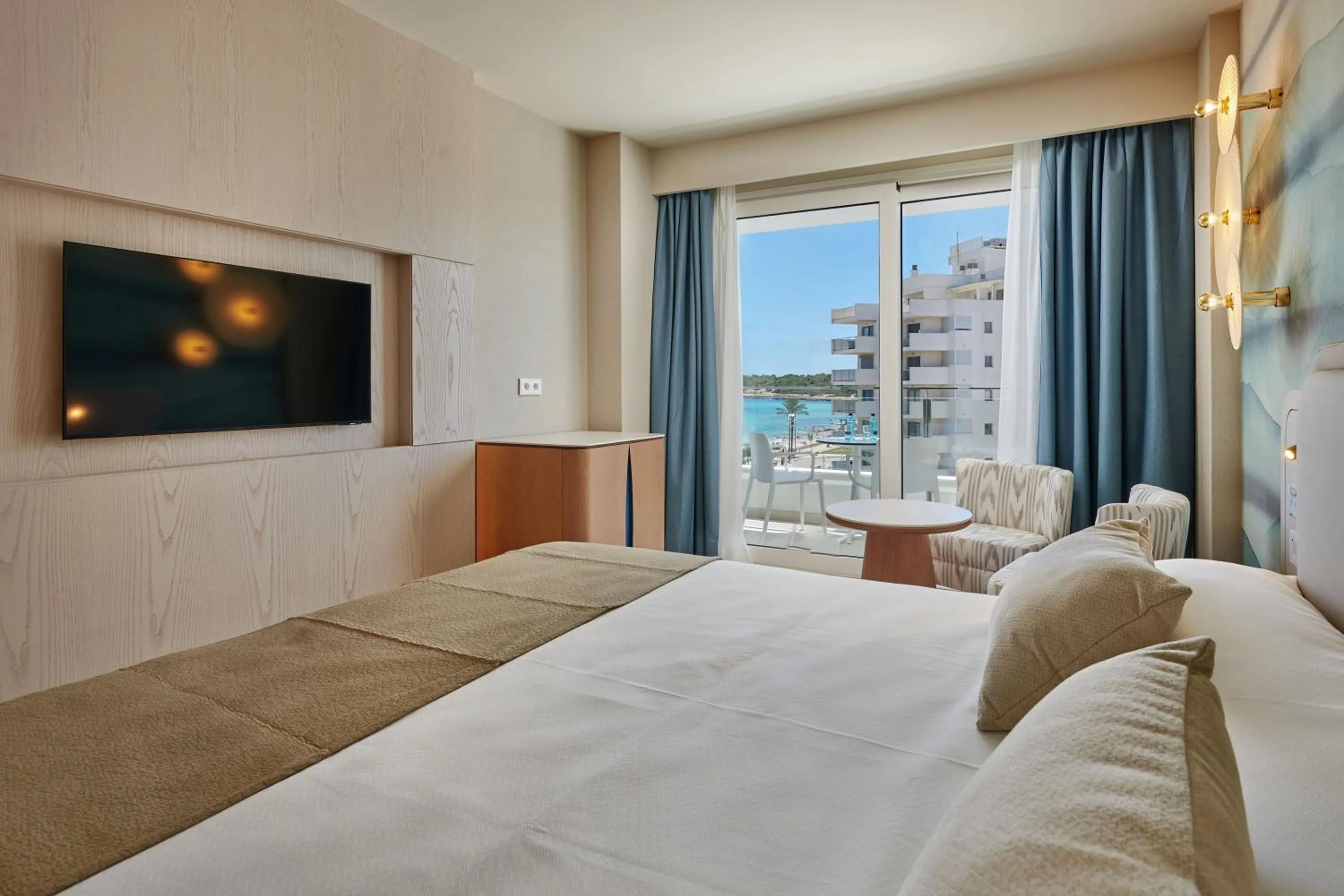 Double Room with Side Sea View in Hipotels Flamenco