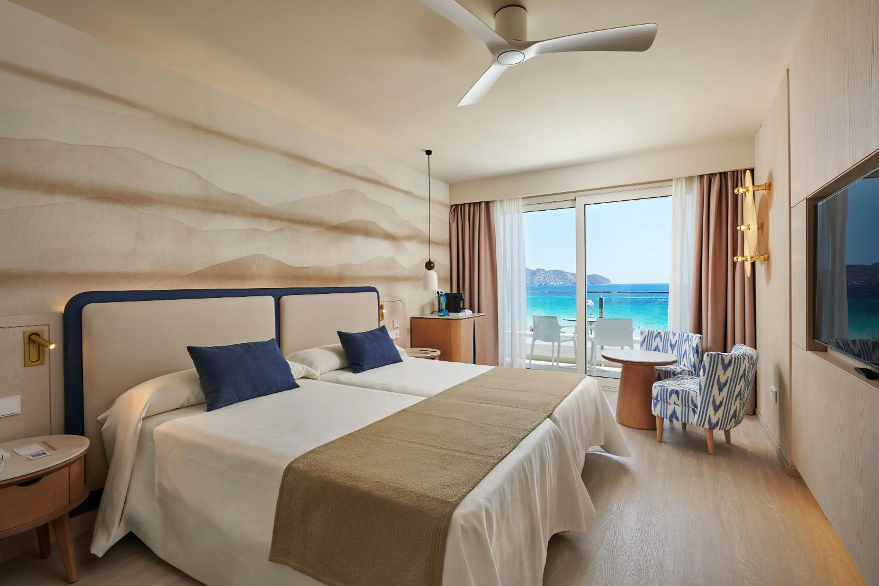 Superior Double Room in Hipotels Flamenco