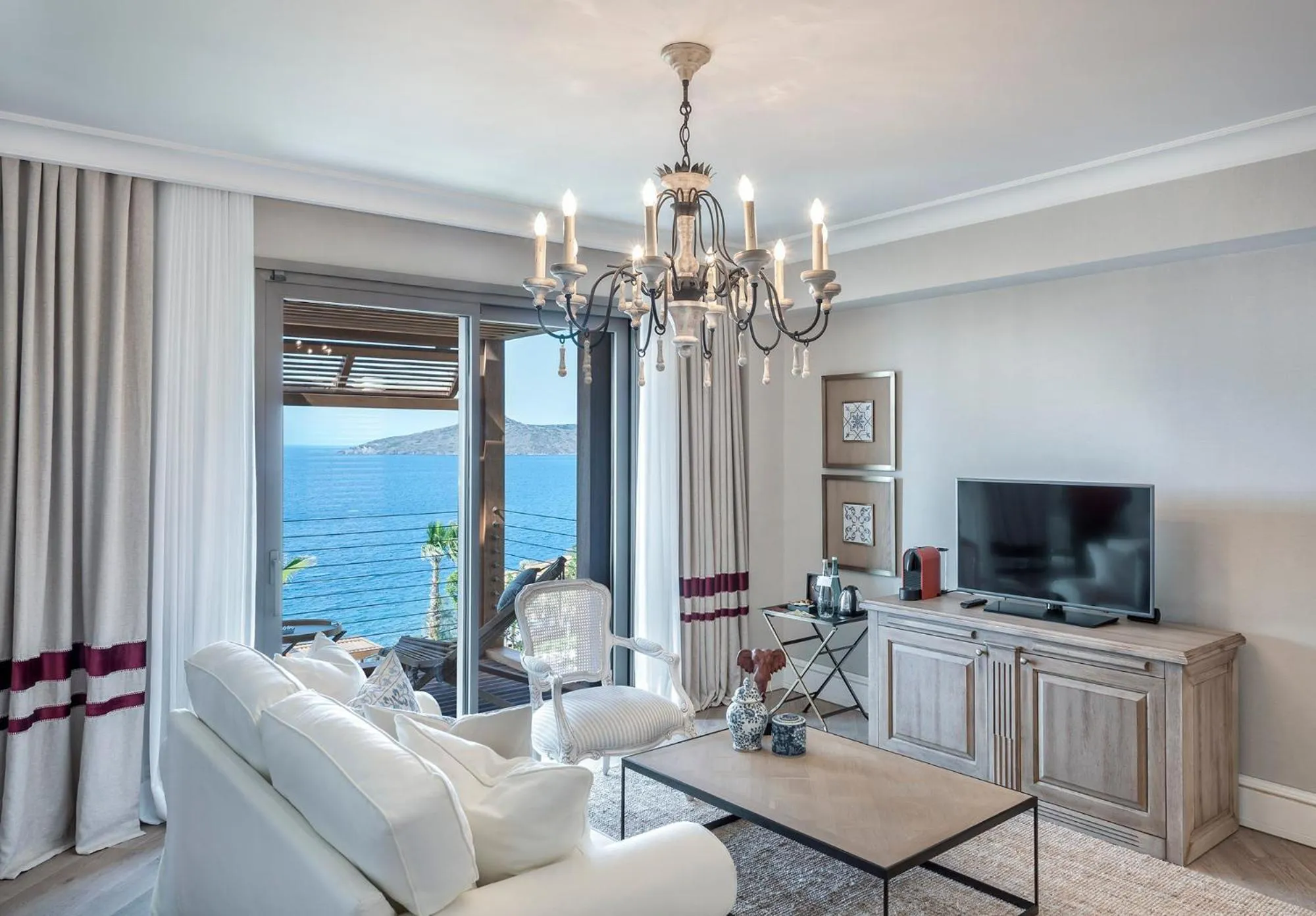 Deluxe Balcony Sea View Room in Allium Bodrum Resort & Spa
