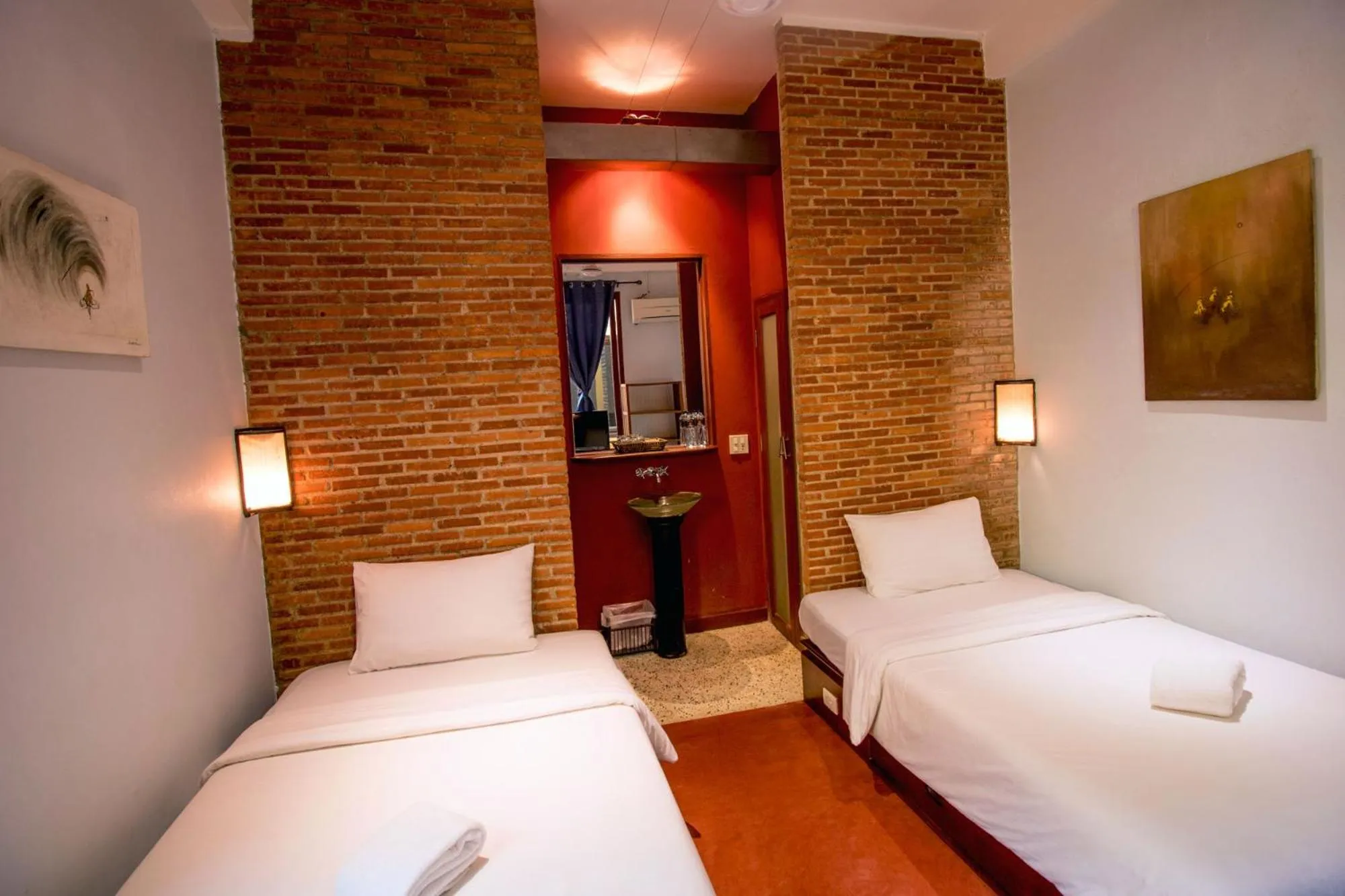 Standard Twin Room in Inthira Thakhek