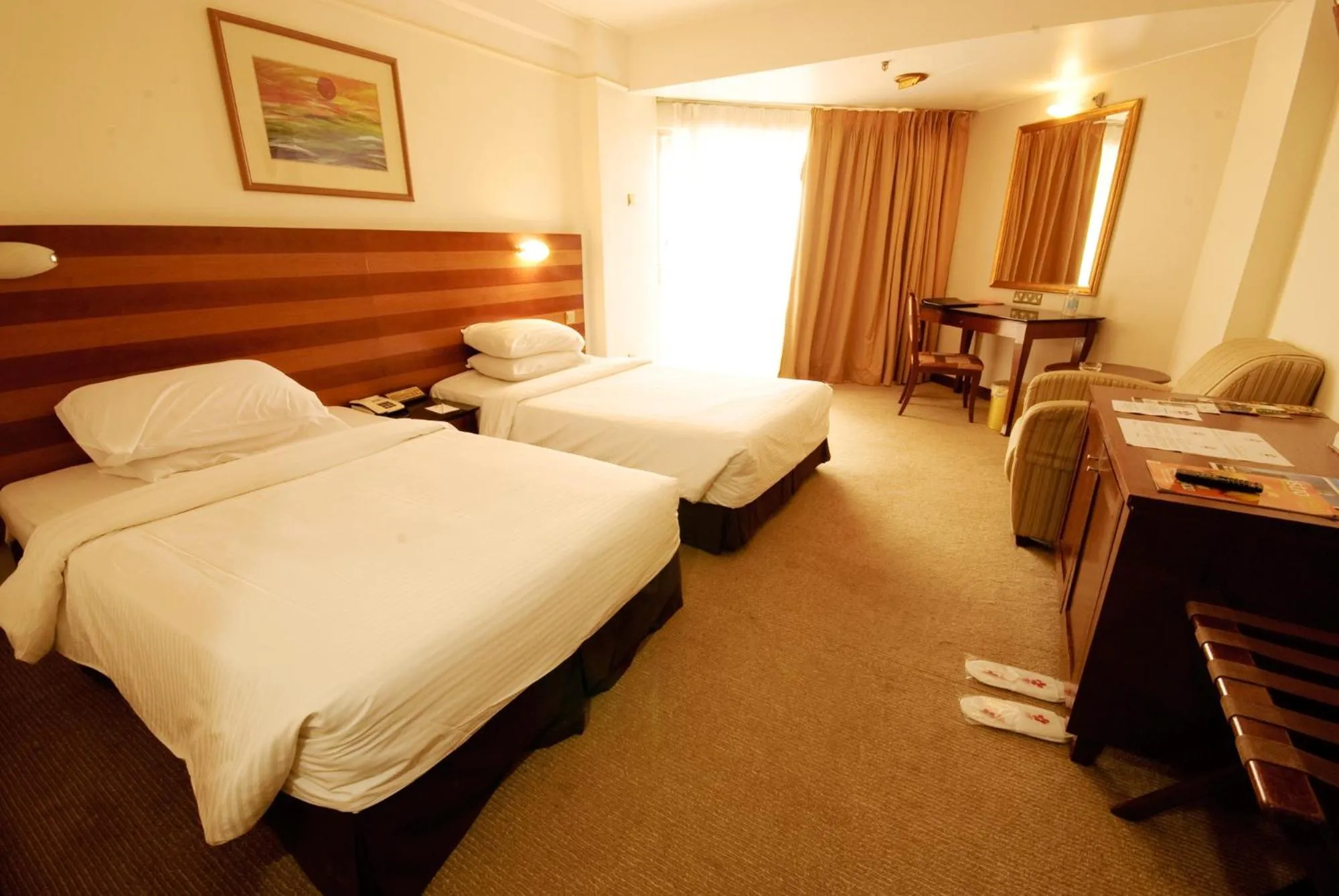 Deluxe Room in Primula Beach Hotel