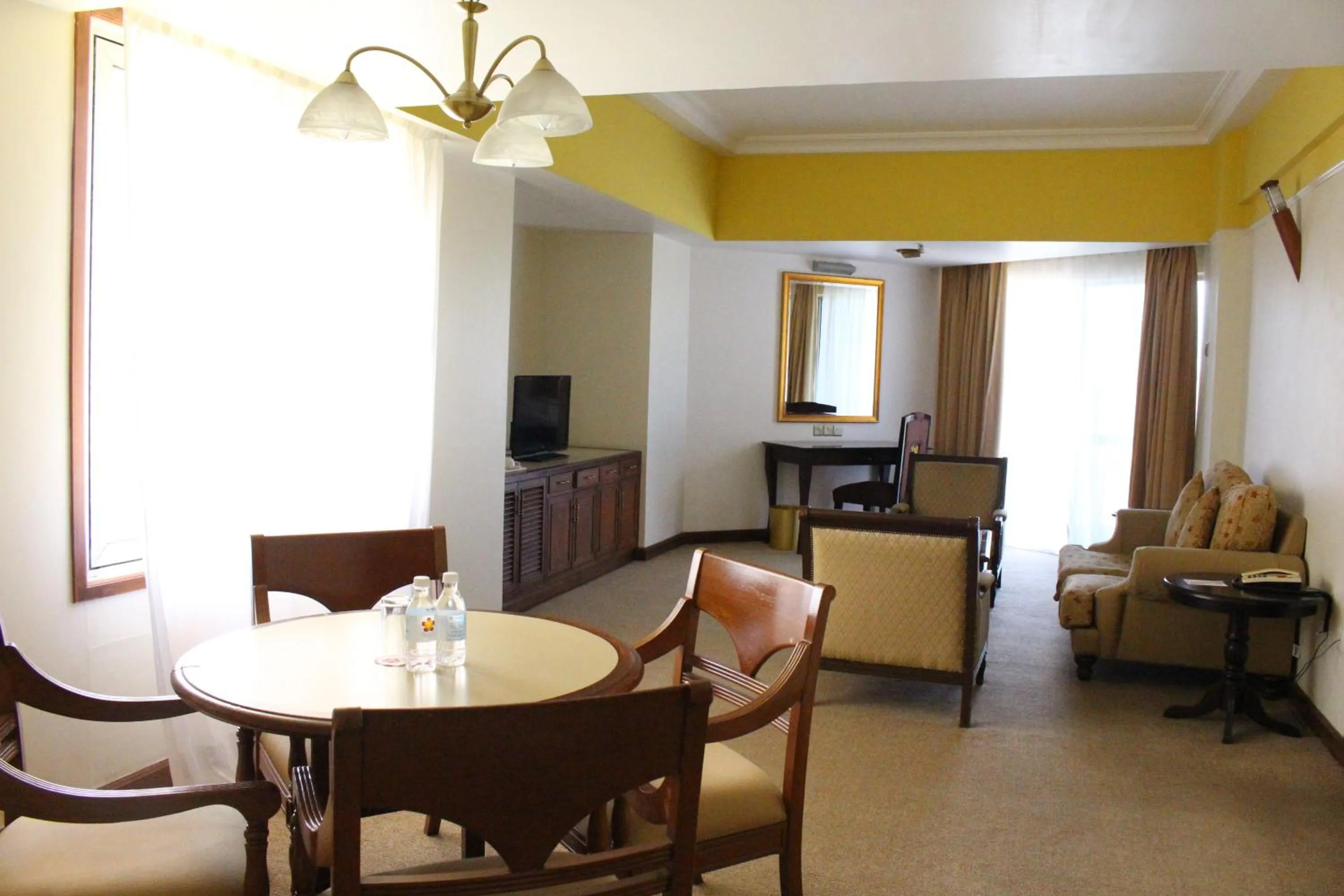 Executive Suite in Primula Beach Hotel