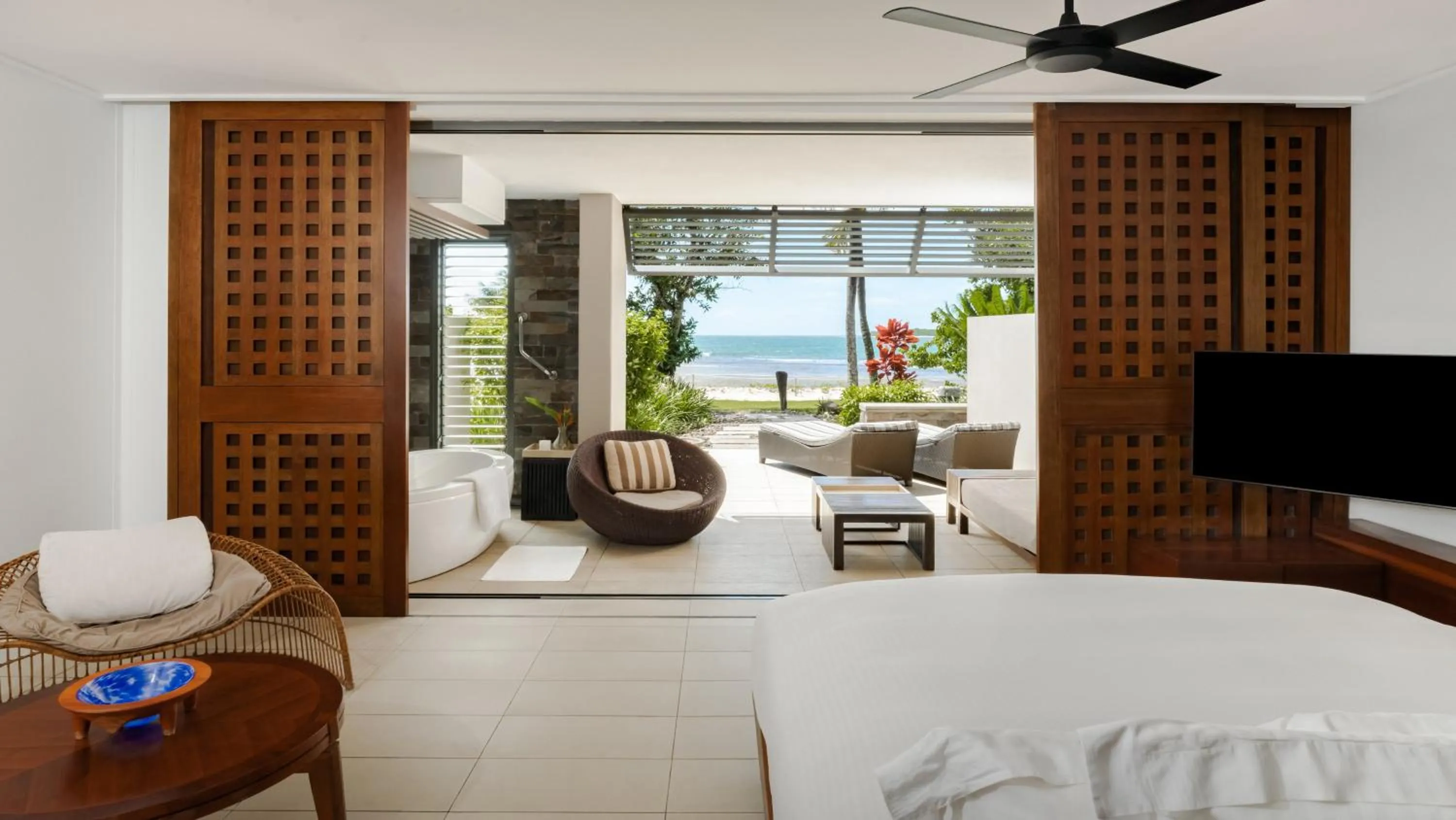 King Room with Beachfront View and Beach Access in InterContinental Fiji Golf Resort & Spa by IHG