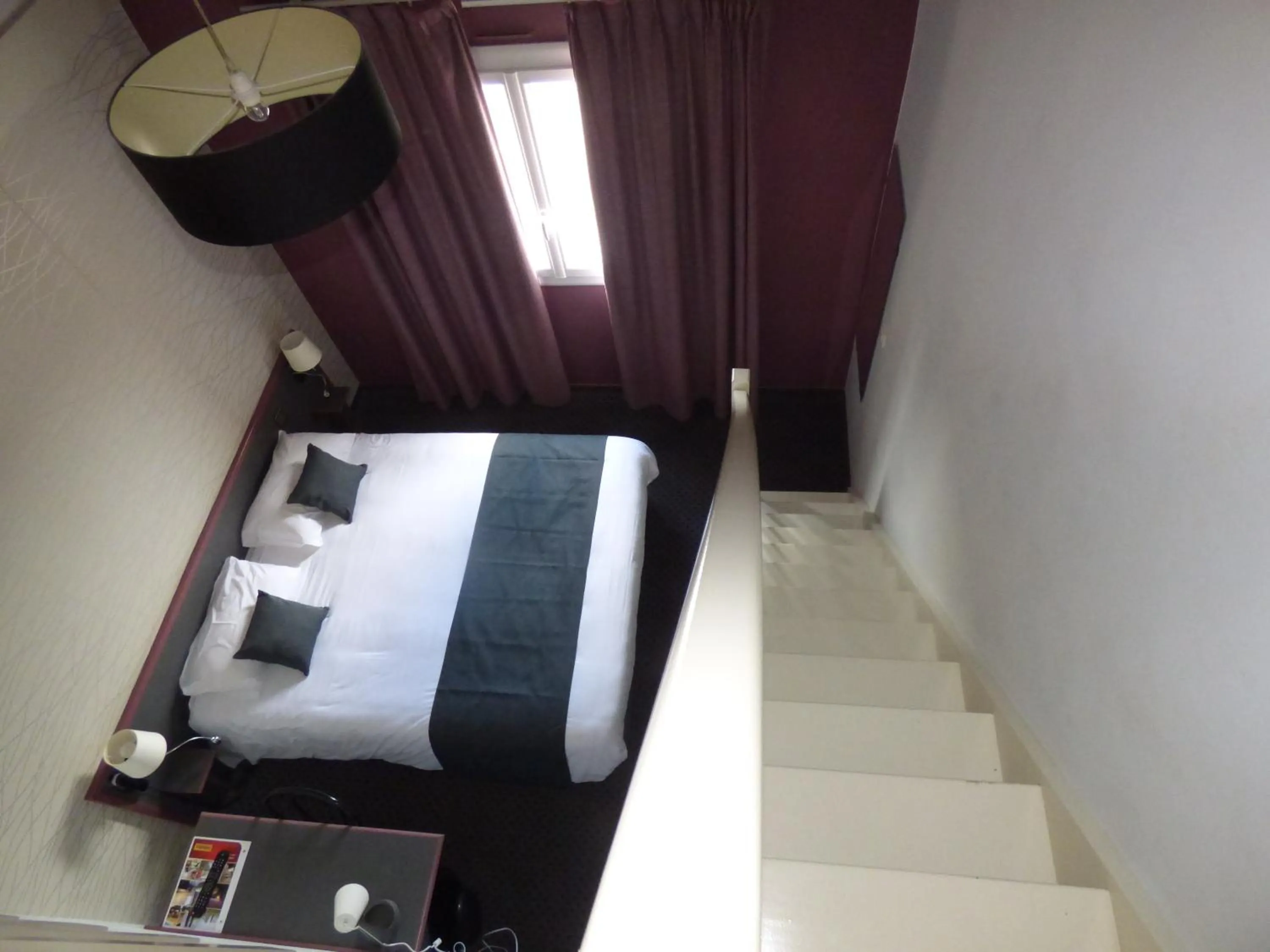 Duplex Quadruple Room in inspiration by balladins Villefranche-de-Rouergue