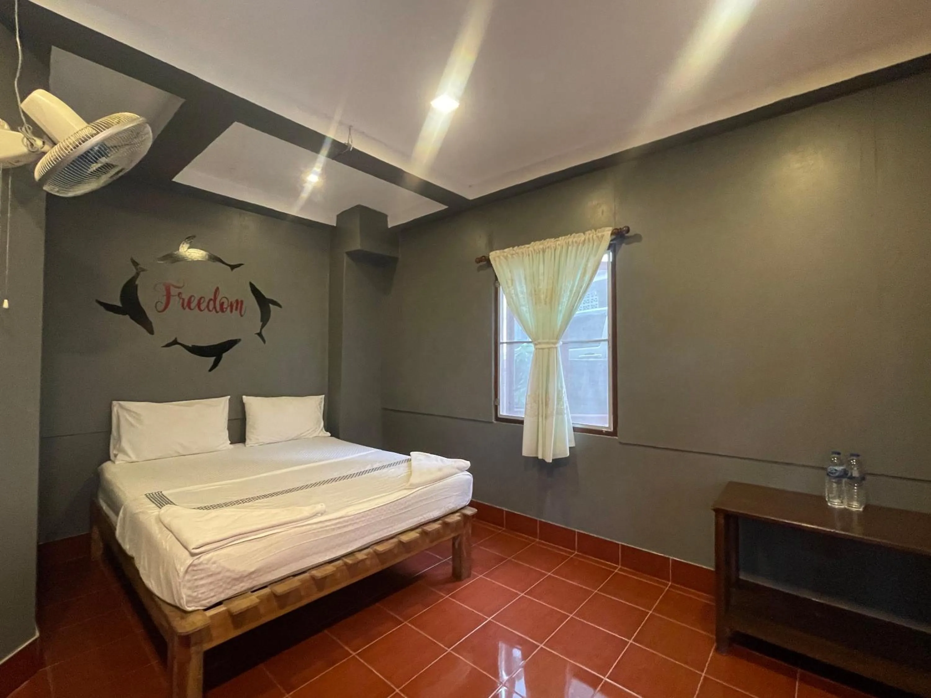 Standard Double Room with Fan in Big Fish Resort Koh Tao