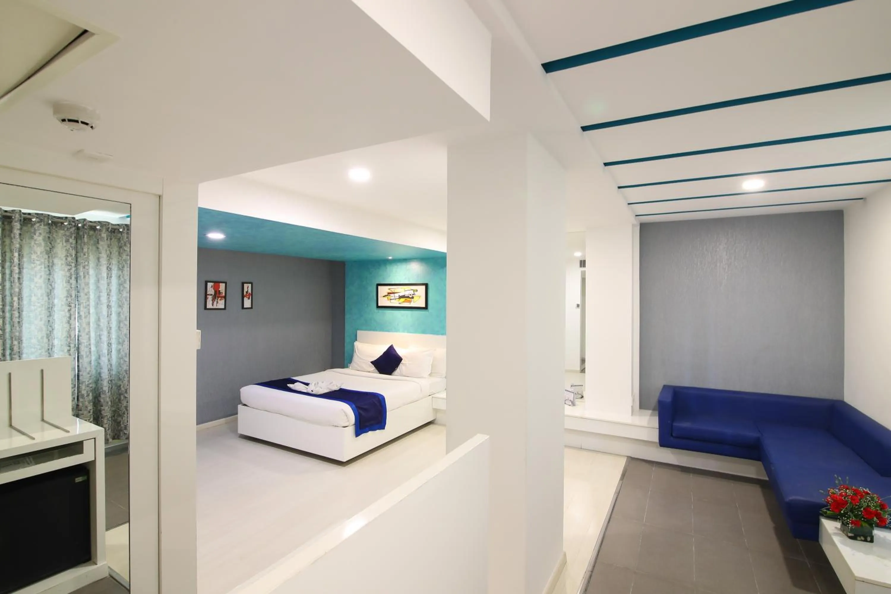 Suite - single occupancy in ICON SELECT by Bhagini