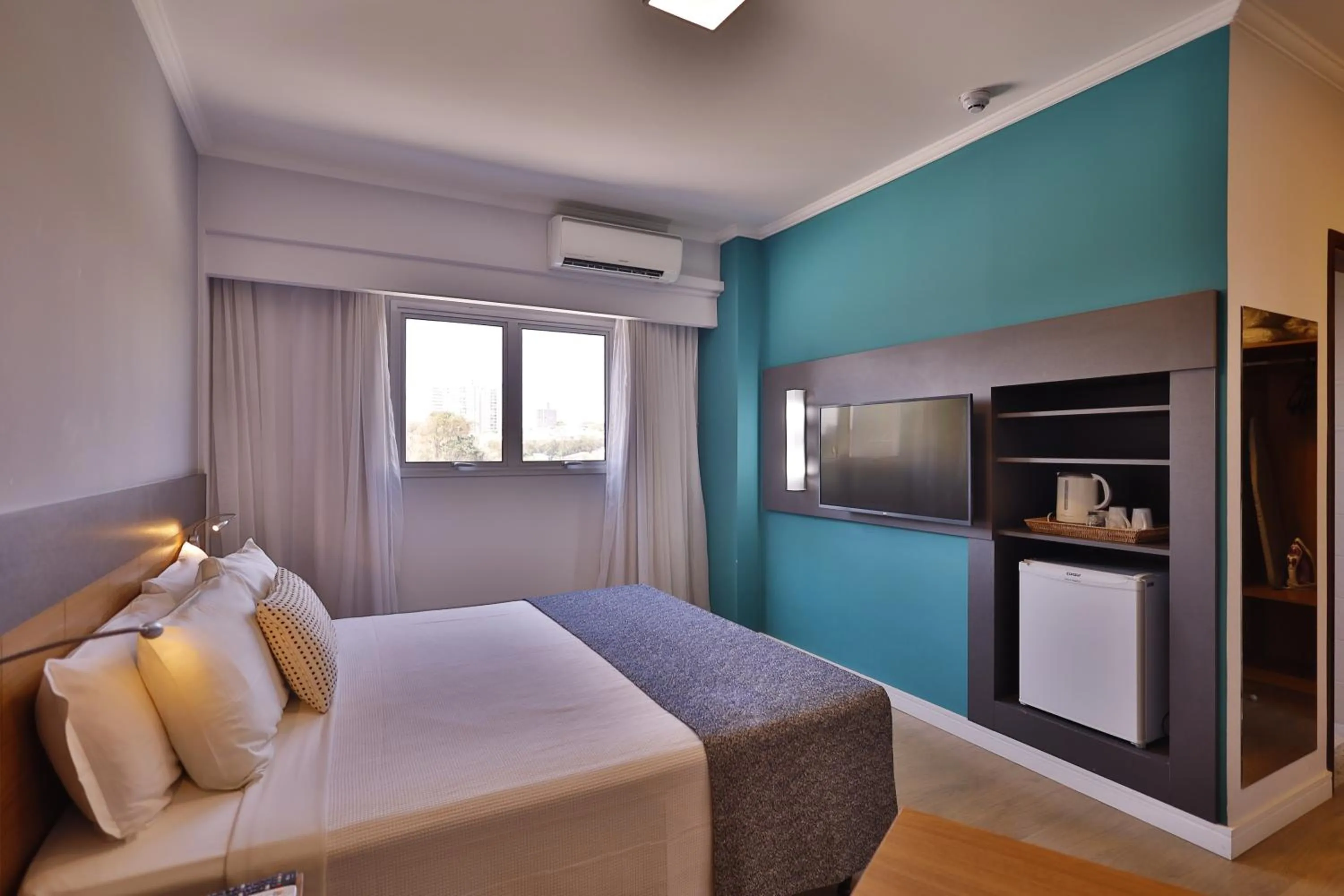 Superior Double Room in Quality Hotel Jundiaí