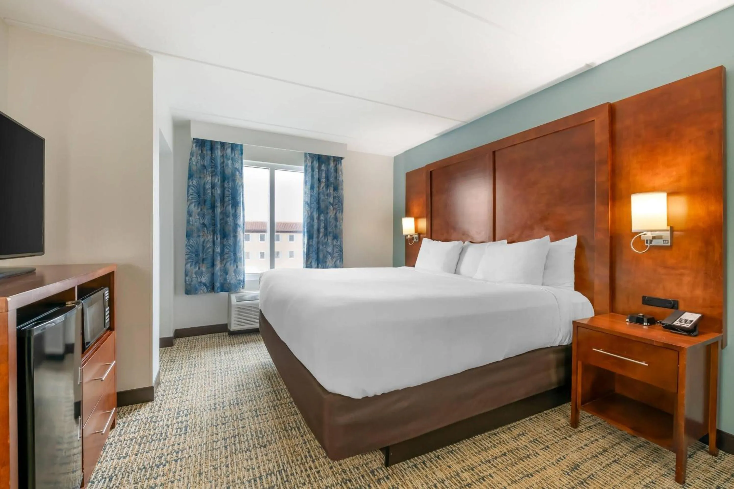 King Suite - Accessible/Non-Smoking in Surf and Sand Fernandina Beach at Amelia Island, an Ascend Collection Hotel