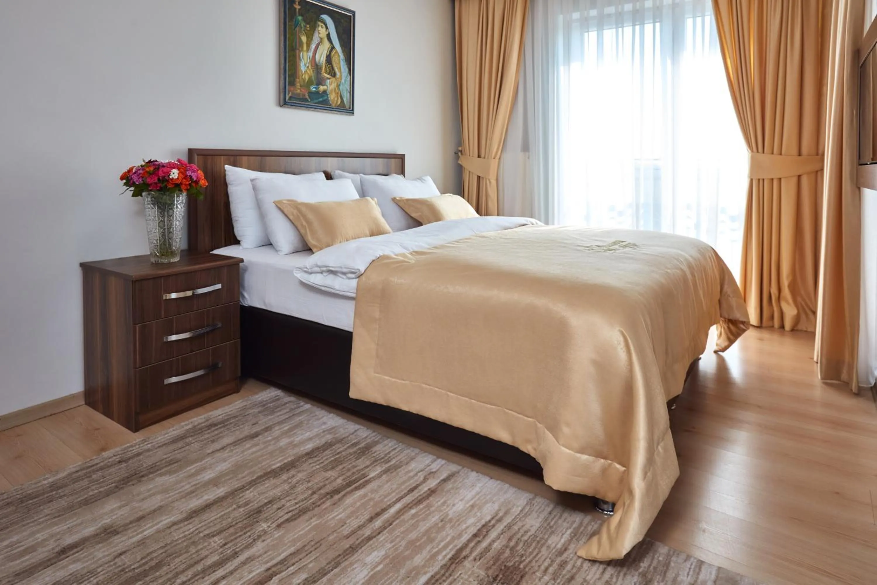 Deluxe Queen Suite in Tarabya Suites