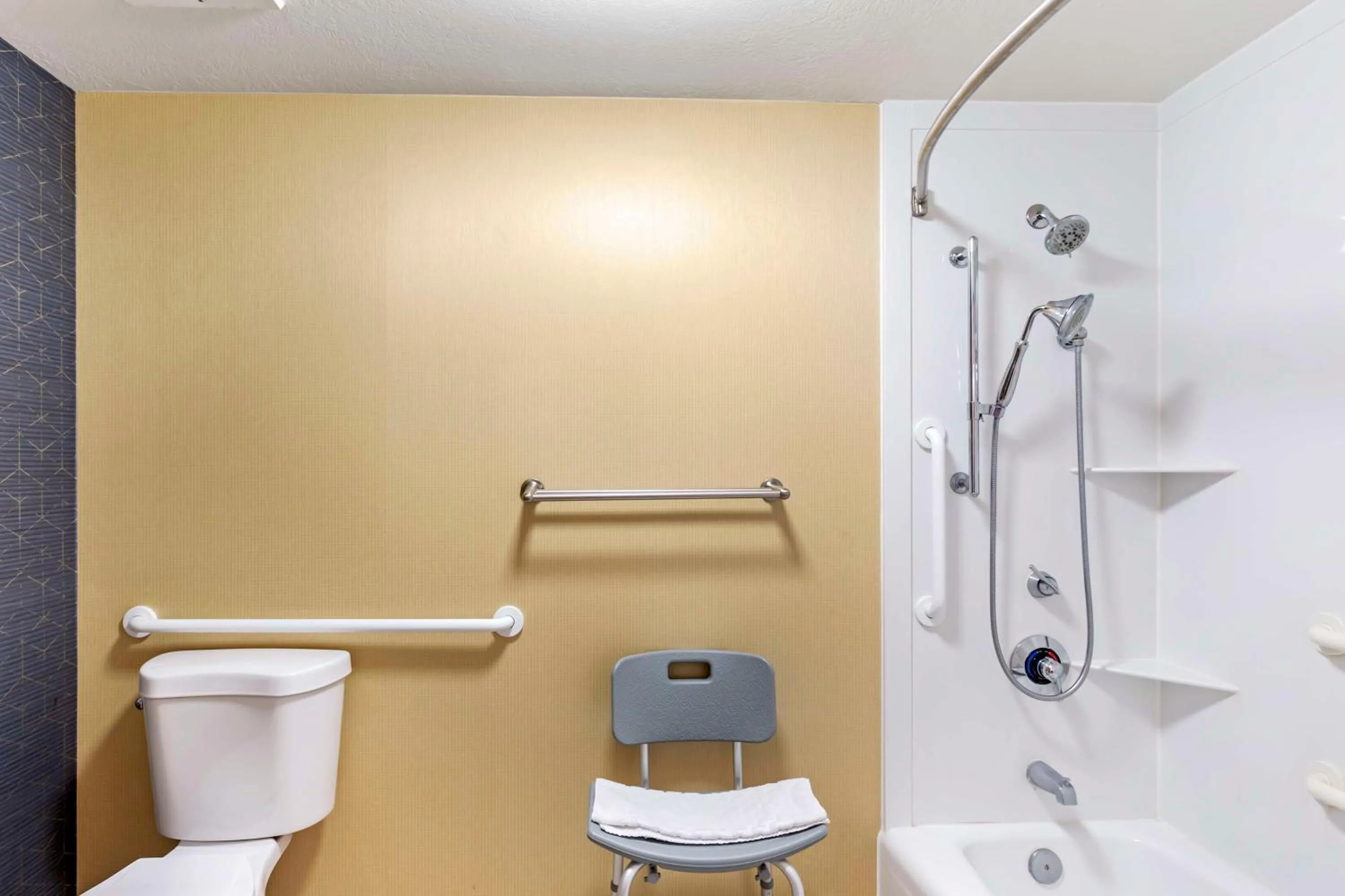 King Room with Mobility Accessible Roll-In Shower in Best Western Plus Provo University Inn