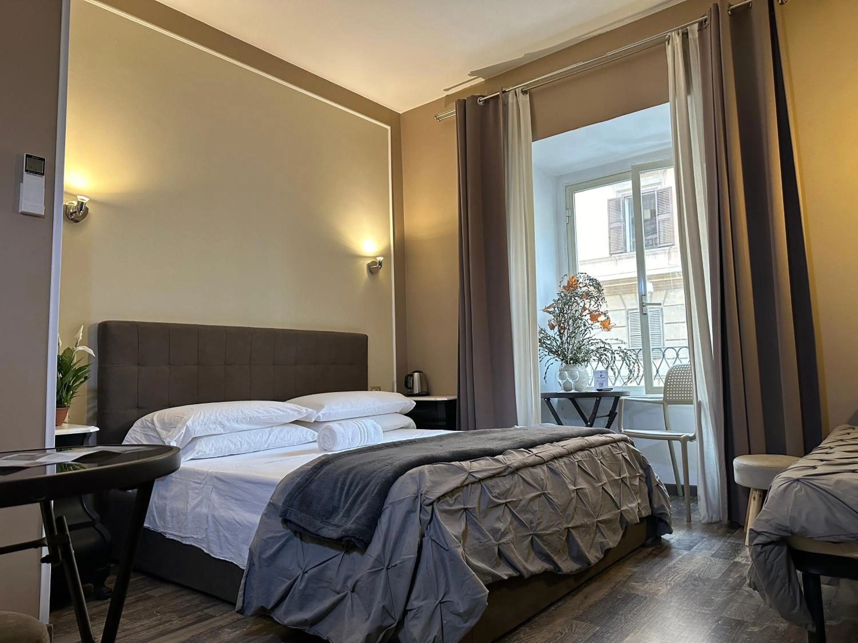 Superior Double Room in Candia Rooms