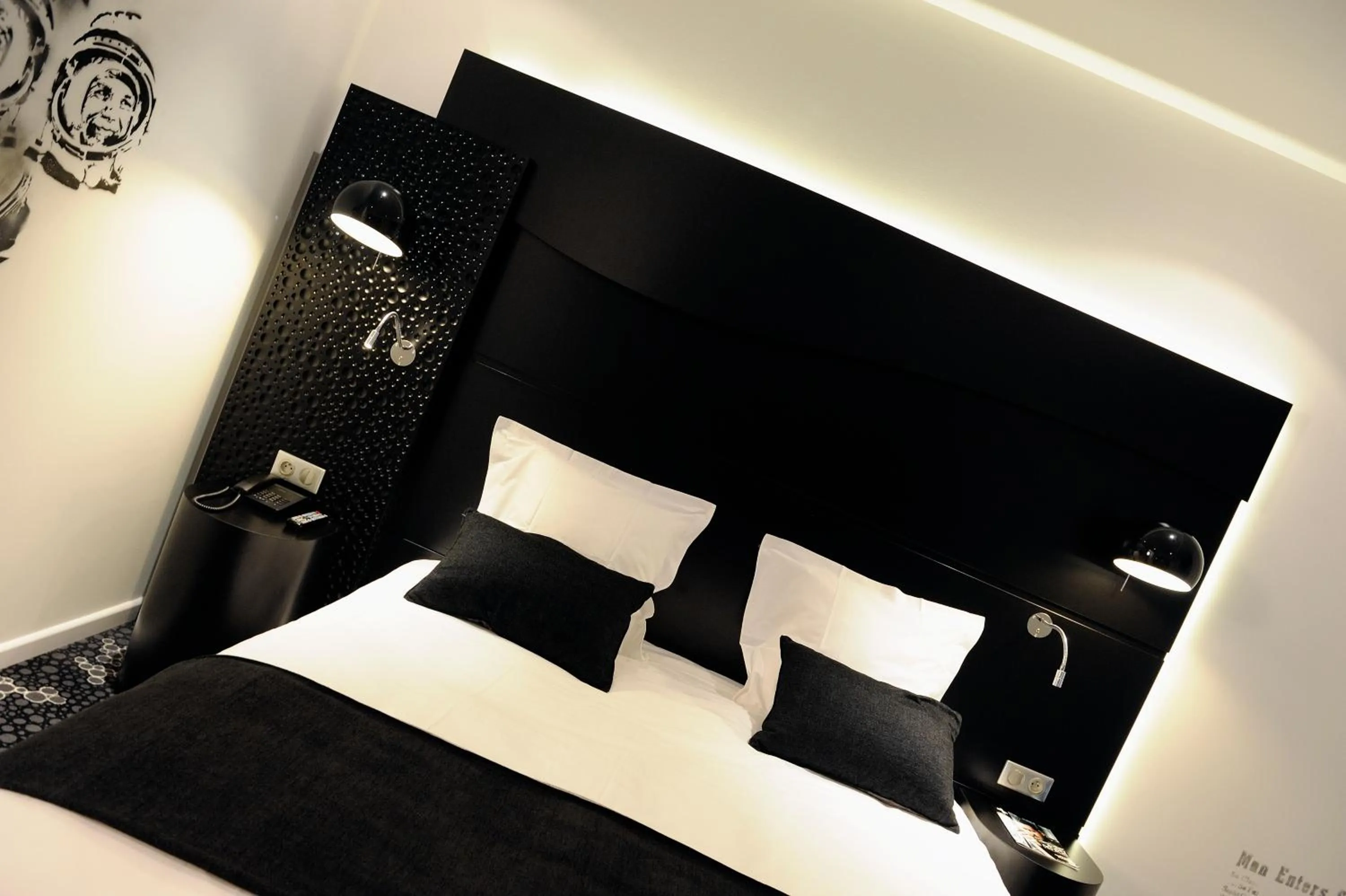 Superior Double Room in Kyriad Prestige Perpignan Centre Gare