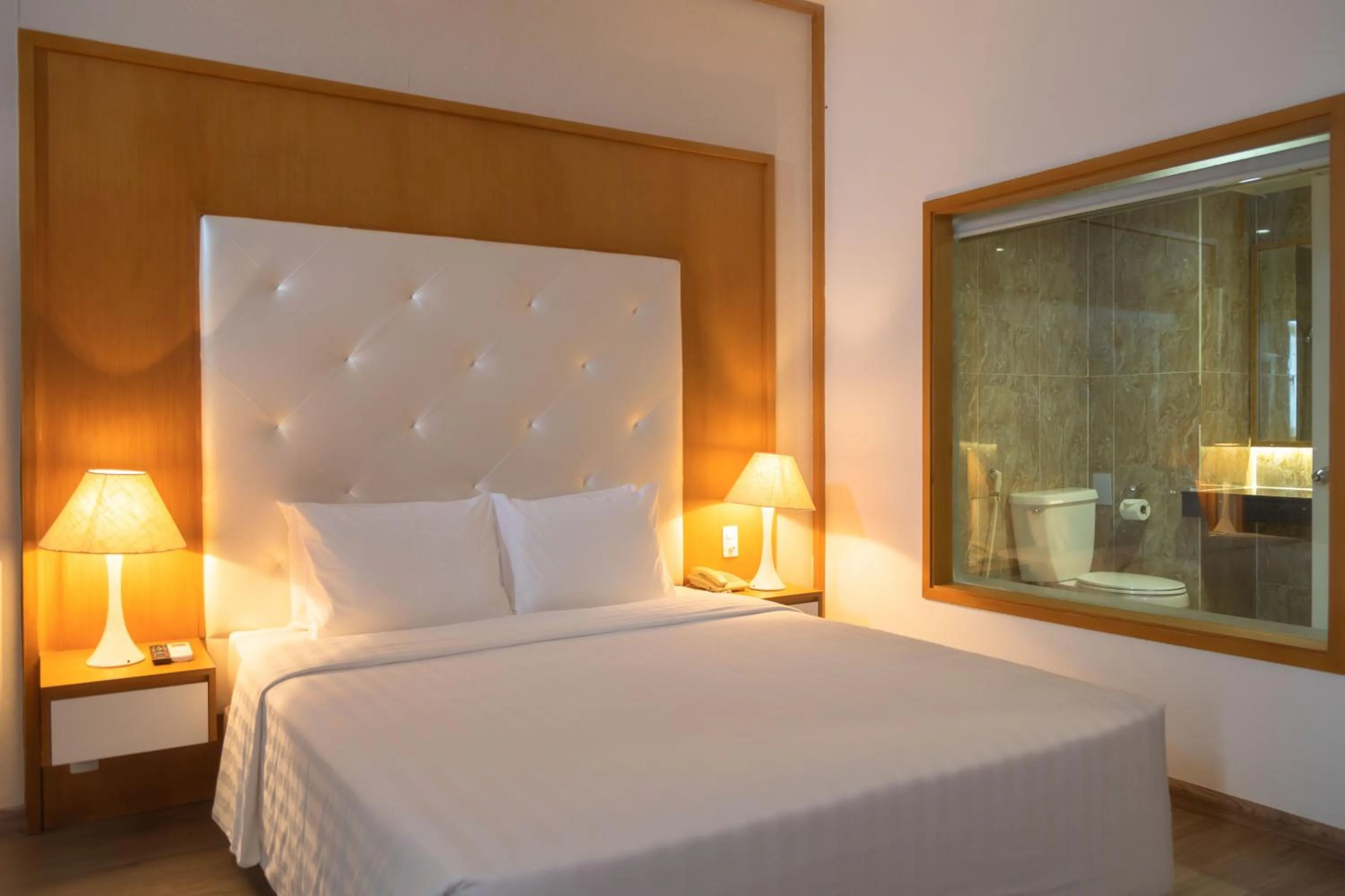 Deluxe Double or Twin Room with City View in Sammy Hotel