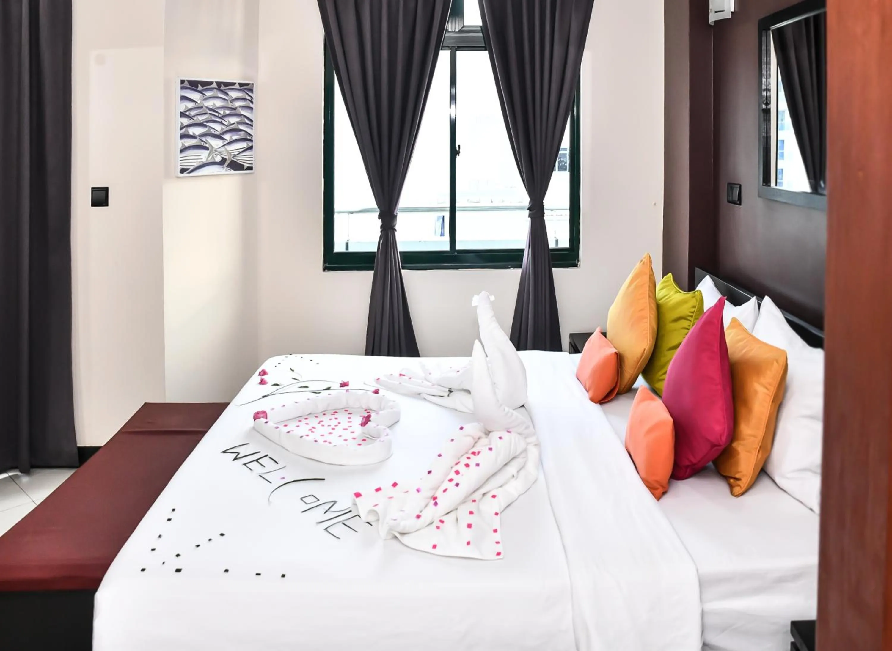 Business Deluxe Room (Free Return Airport Transfer and 10% off on Food & Beverage) - single occupancy in The Beehive