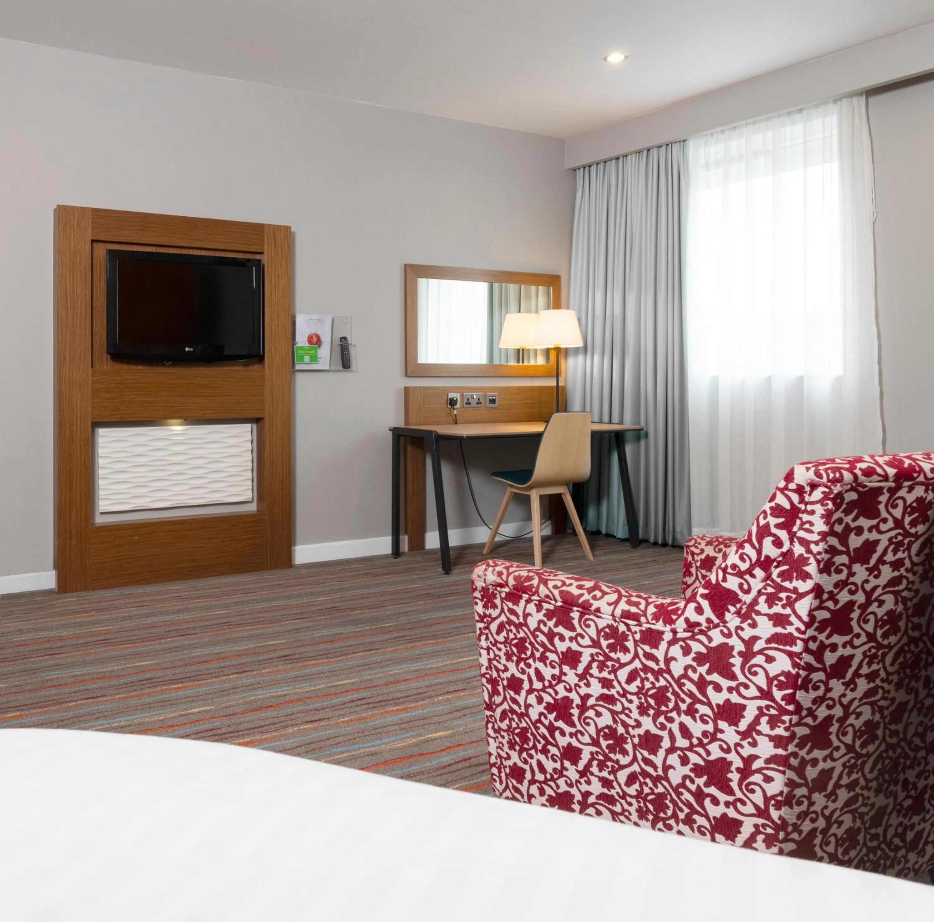 Standard Twin Room - Disability Access in Holiday Inn Derby Riverlights by IHG