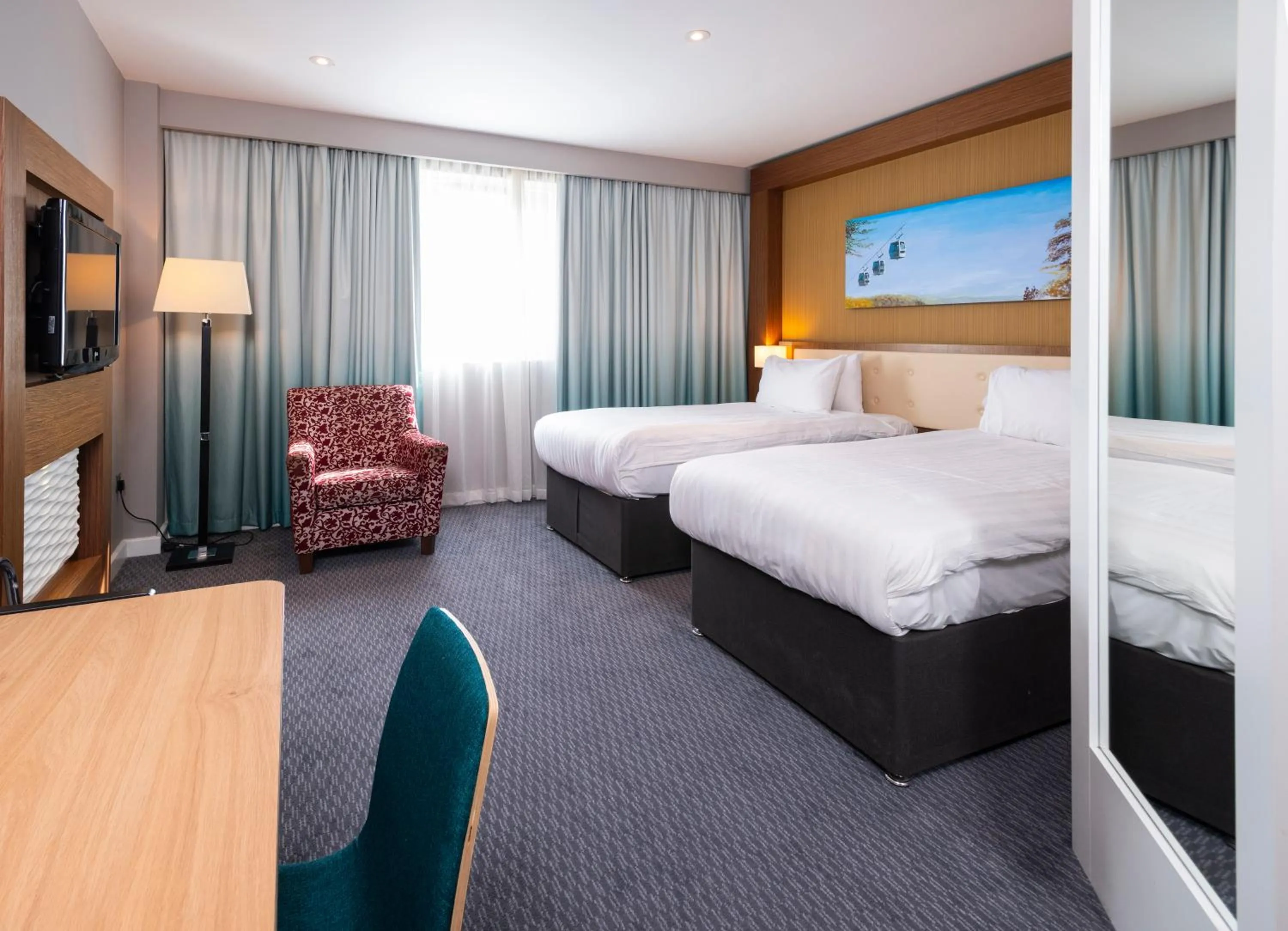 Standard Twin Room in Holiday Inn Derby Riverlights by IHG