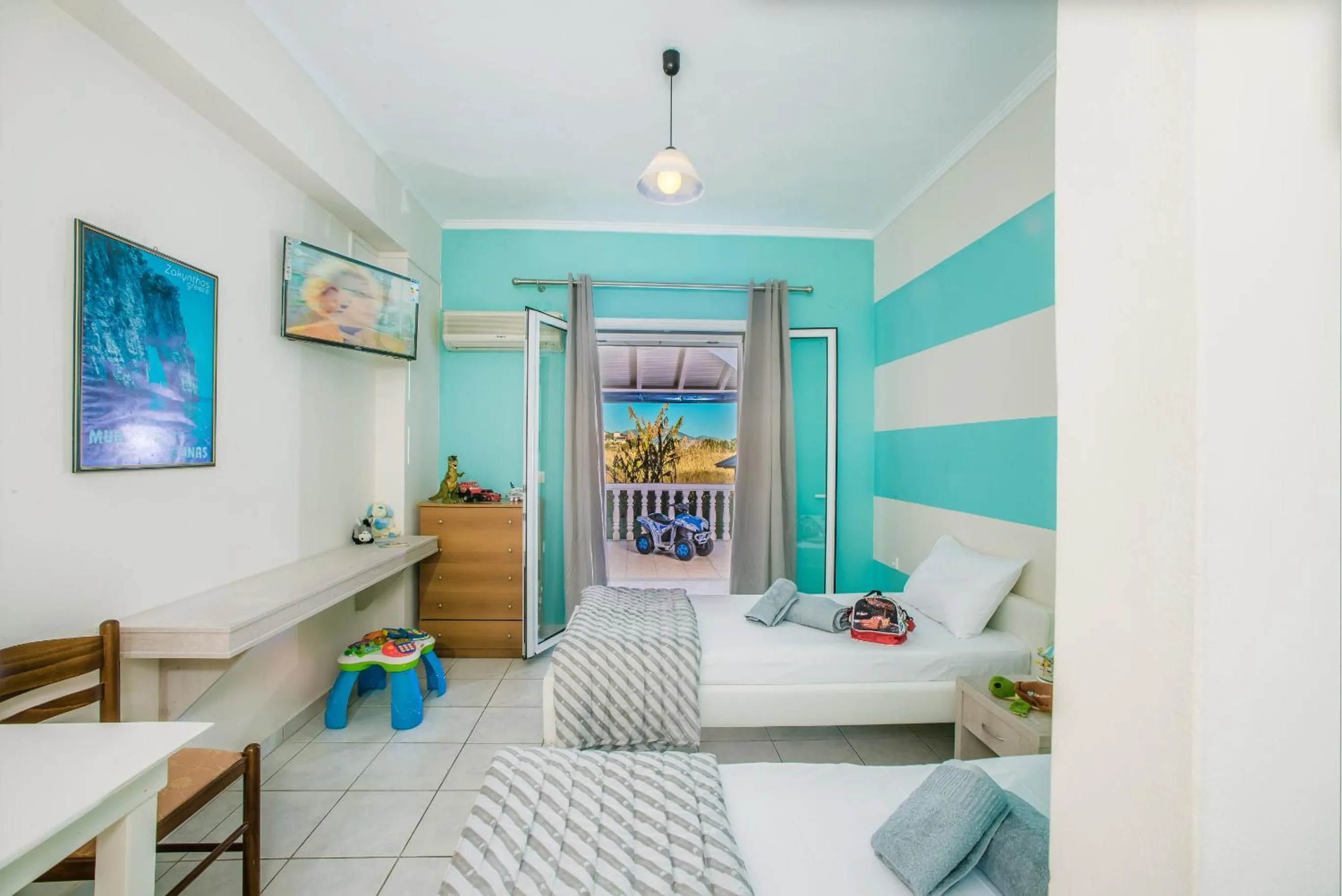 Family Apartment in Herodotos Studios