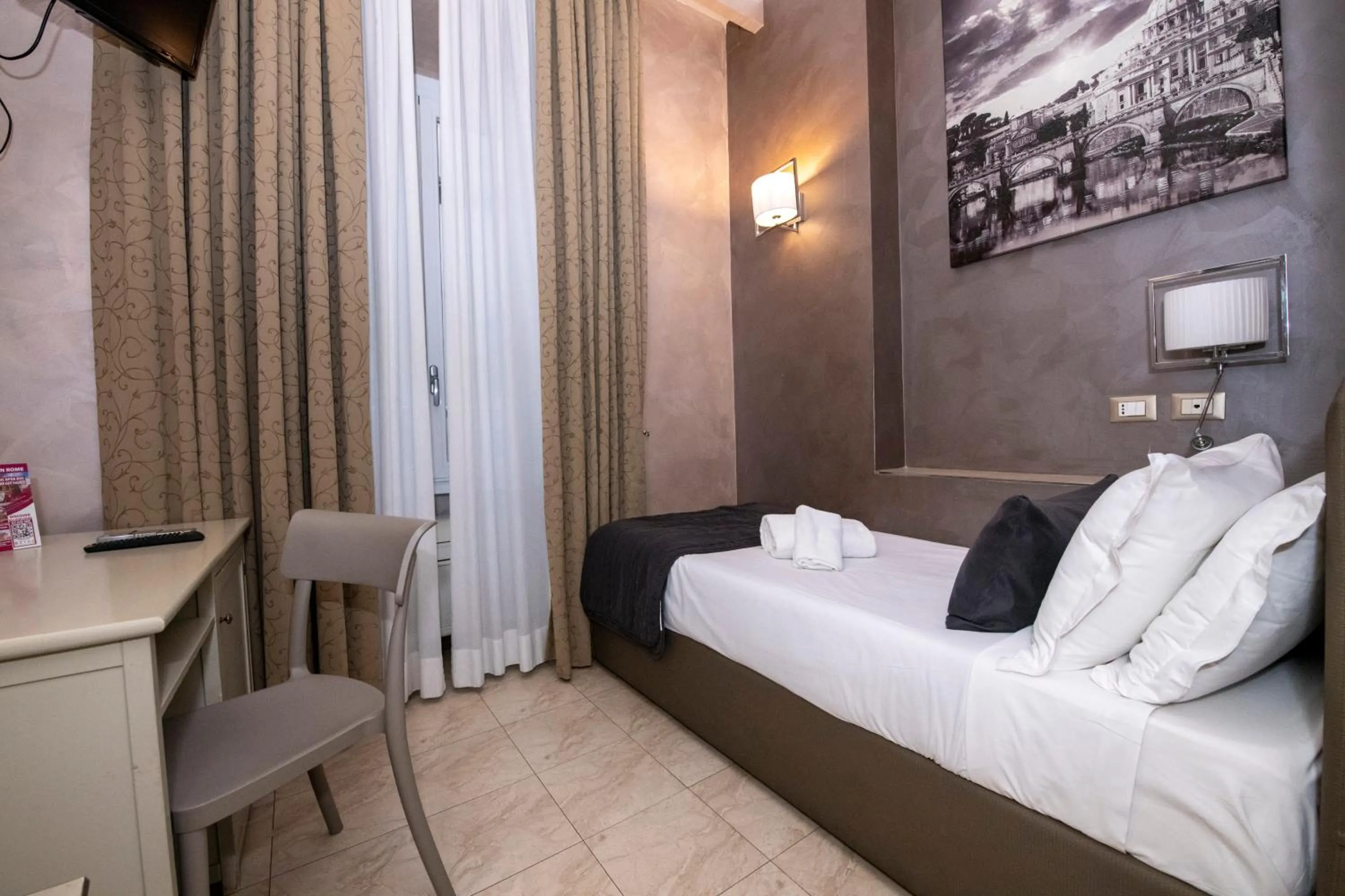 Single Room in Aelius