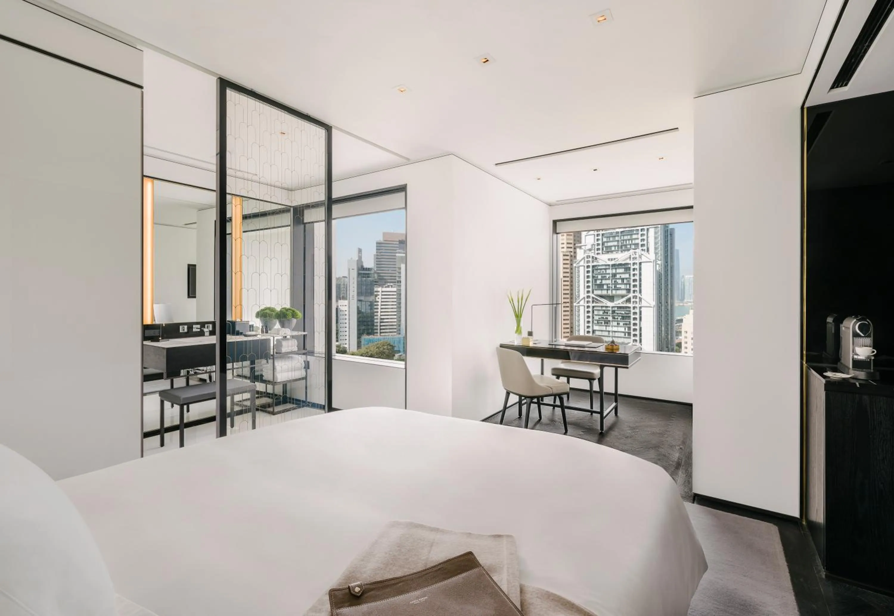 Superior Room in The Murray, Hong Kong, a Niccolo Hotel