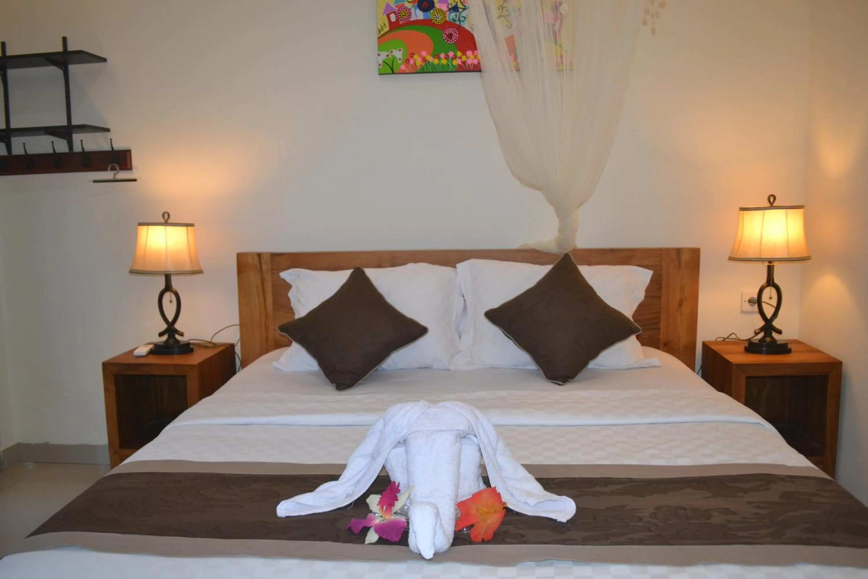 Deluxe Double Room with Balcony - single occupancy in Master Homestay